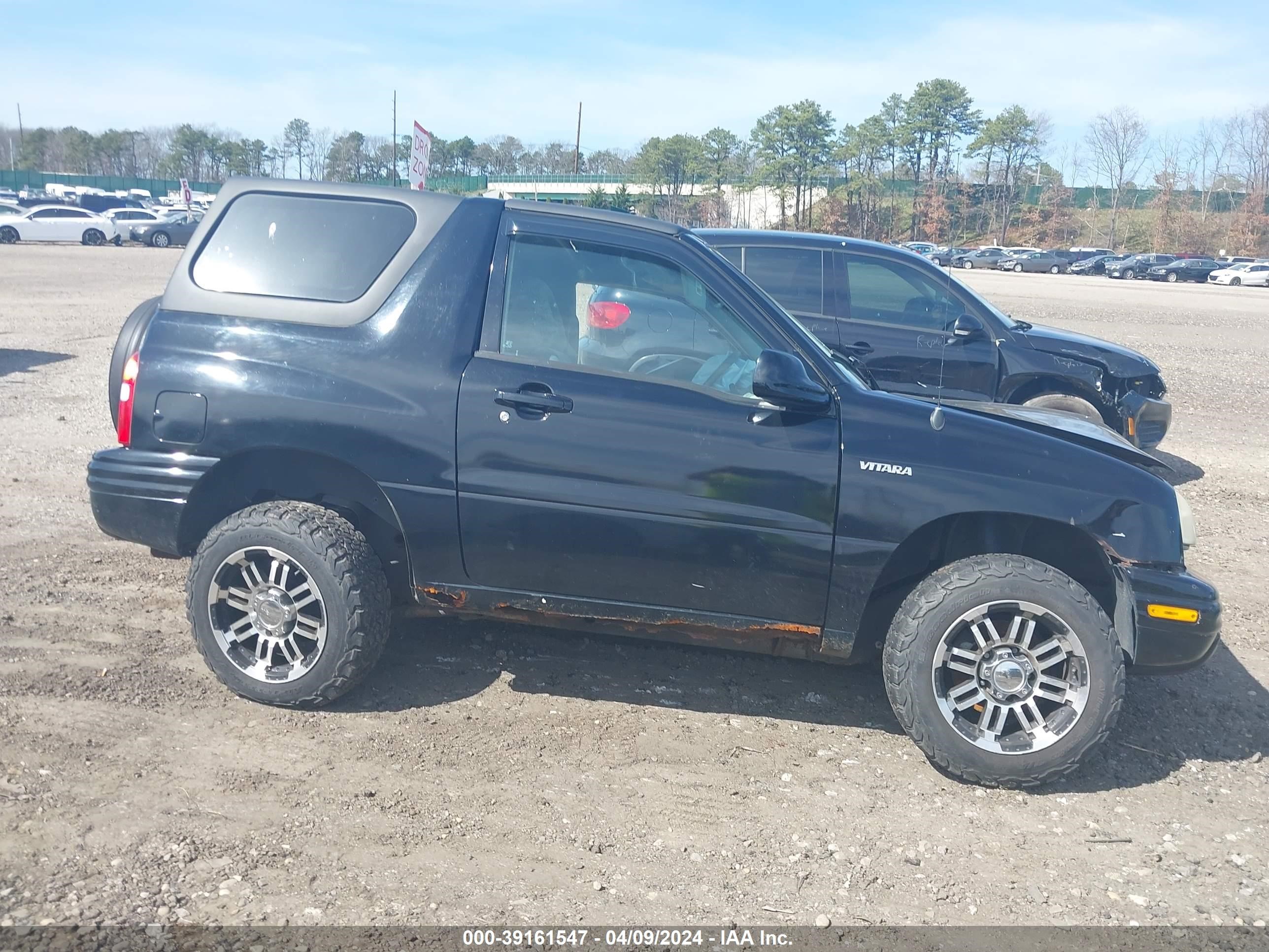 Photo 11 VIN: 2S3TA52C236101990 - SUZUKI VITARA 