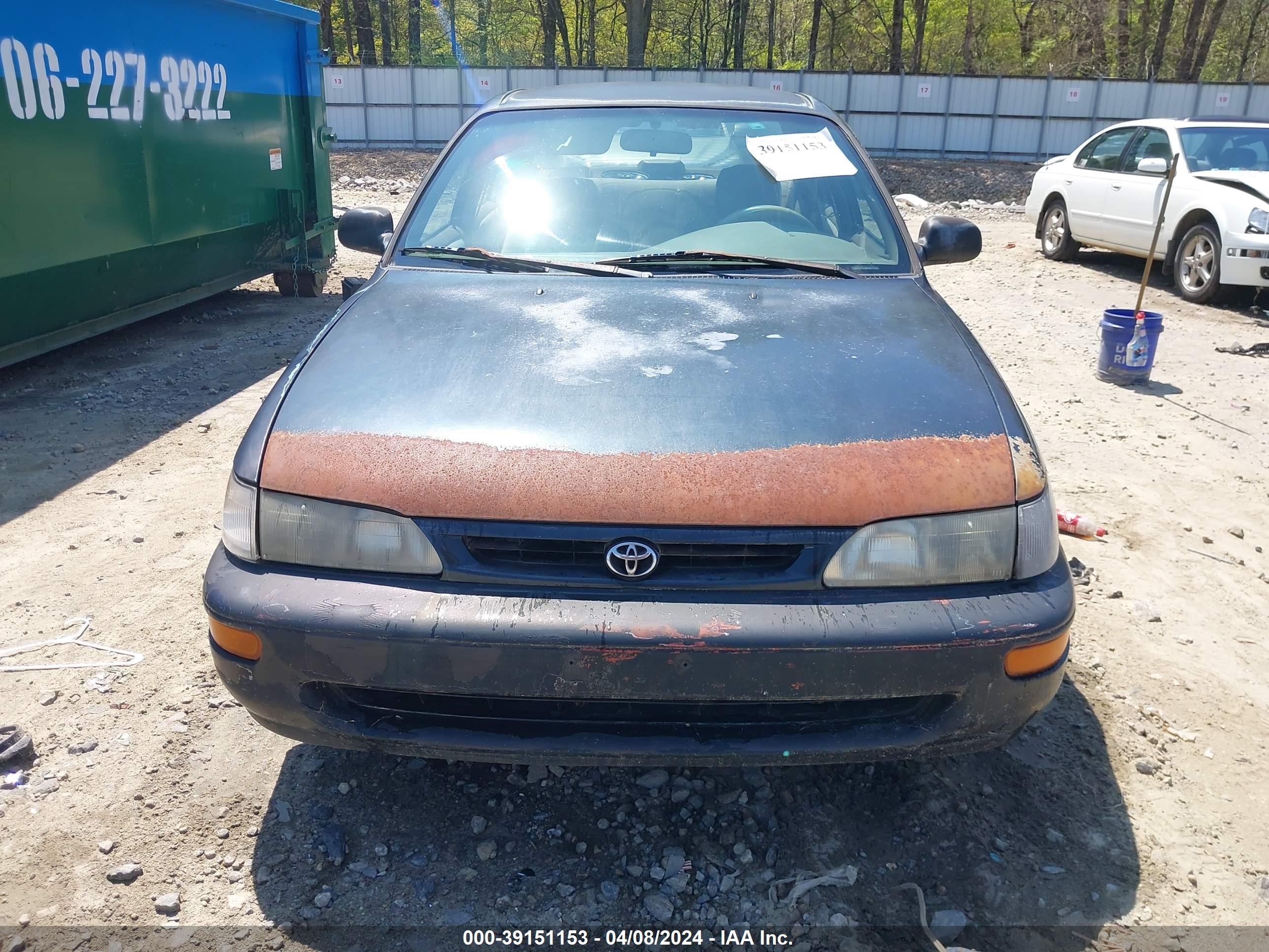 Photo 11 VIN: 2T1BA02E0VC216863 - TOYOTA COROLLA 