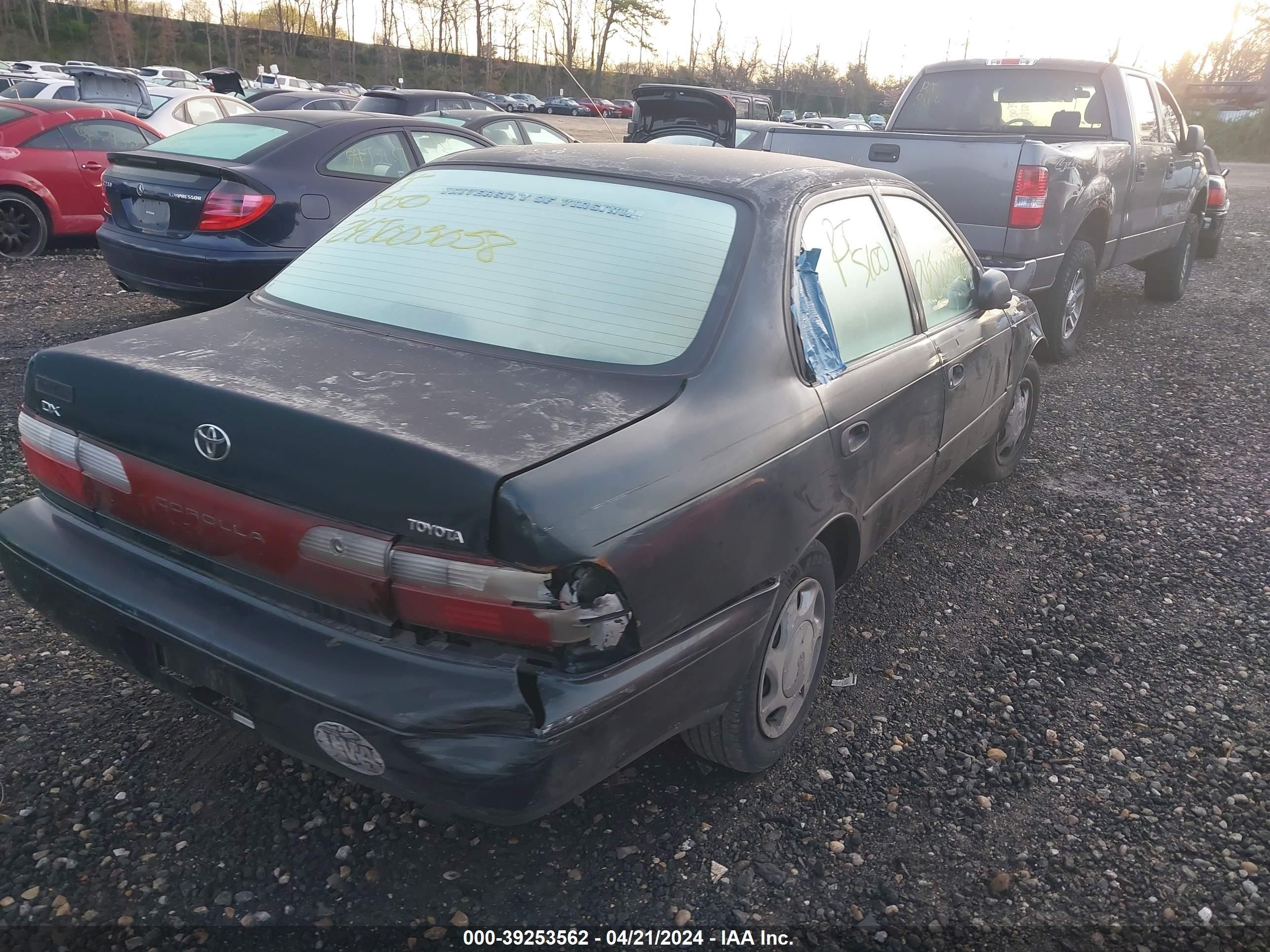 Photo 3 VIN: 2T1BB02E9TC171142 - TOYOTA COROLLA 