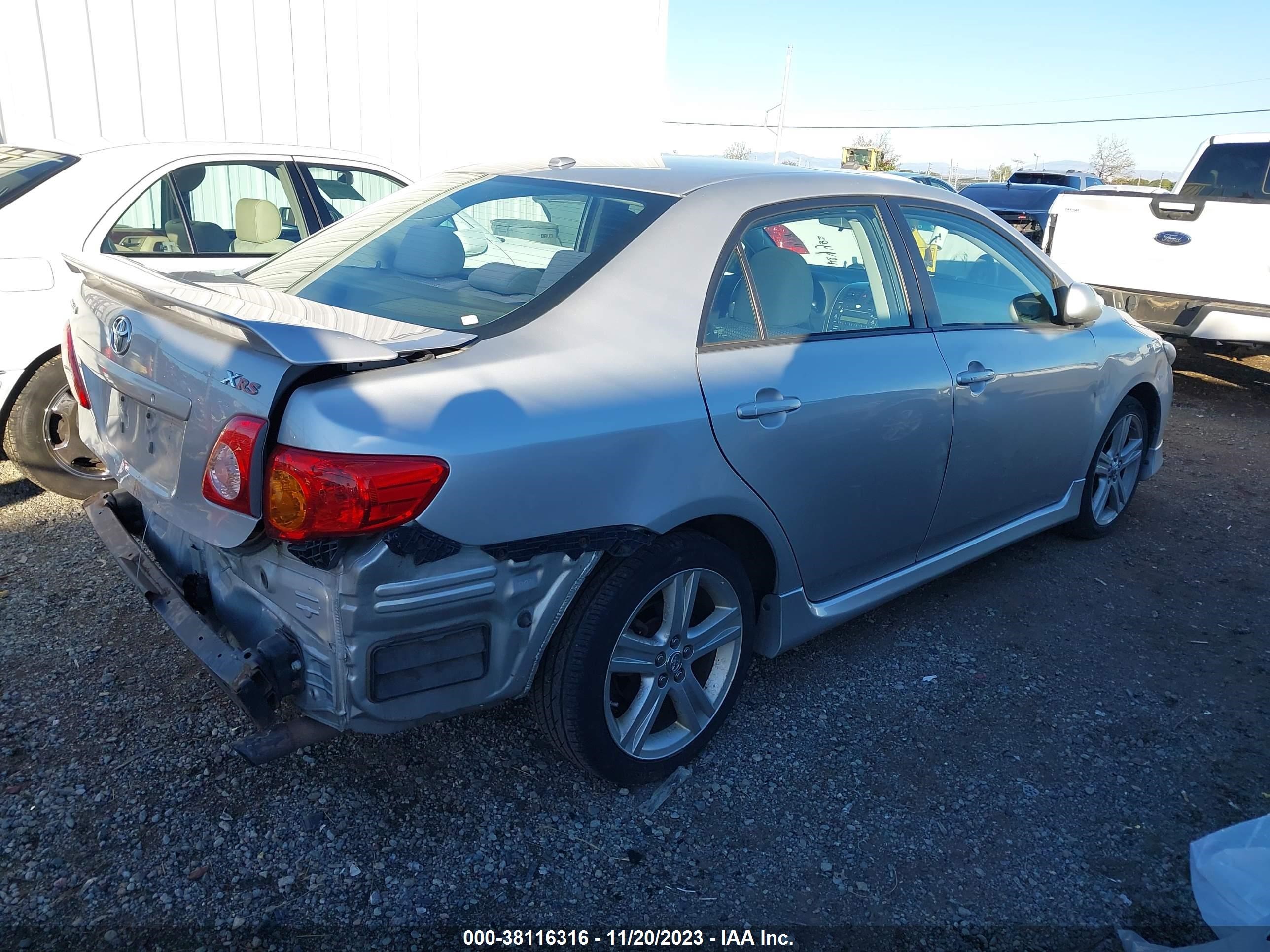 Photo 3 VIN: 2T1BE40E29C027555 - TOYOTA COROLLA 