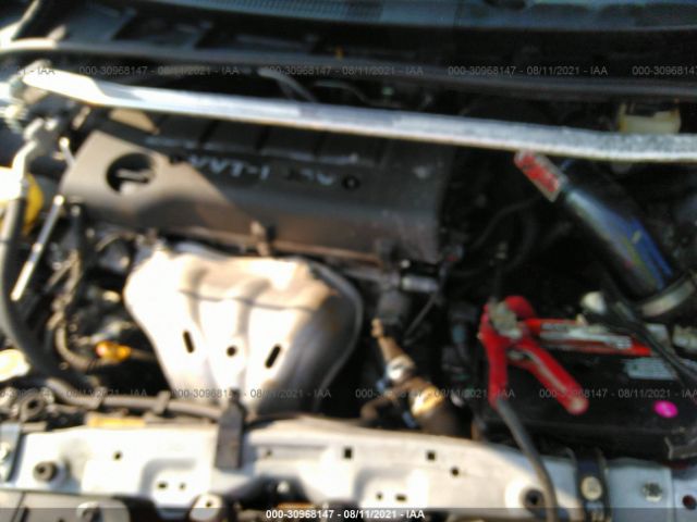 Photo 9 VIN: 2T1BE4EE3AC045561 - TOYOTA COROLLA 