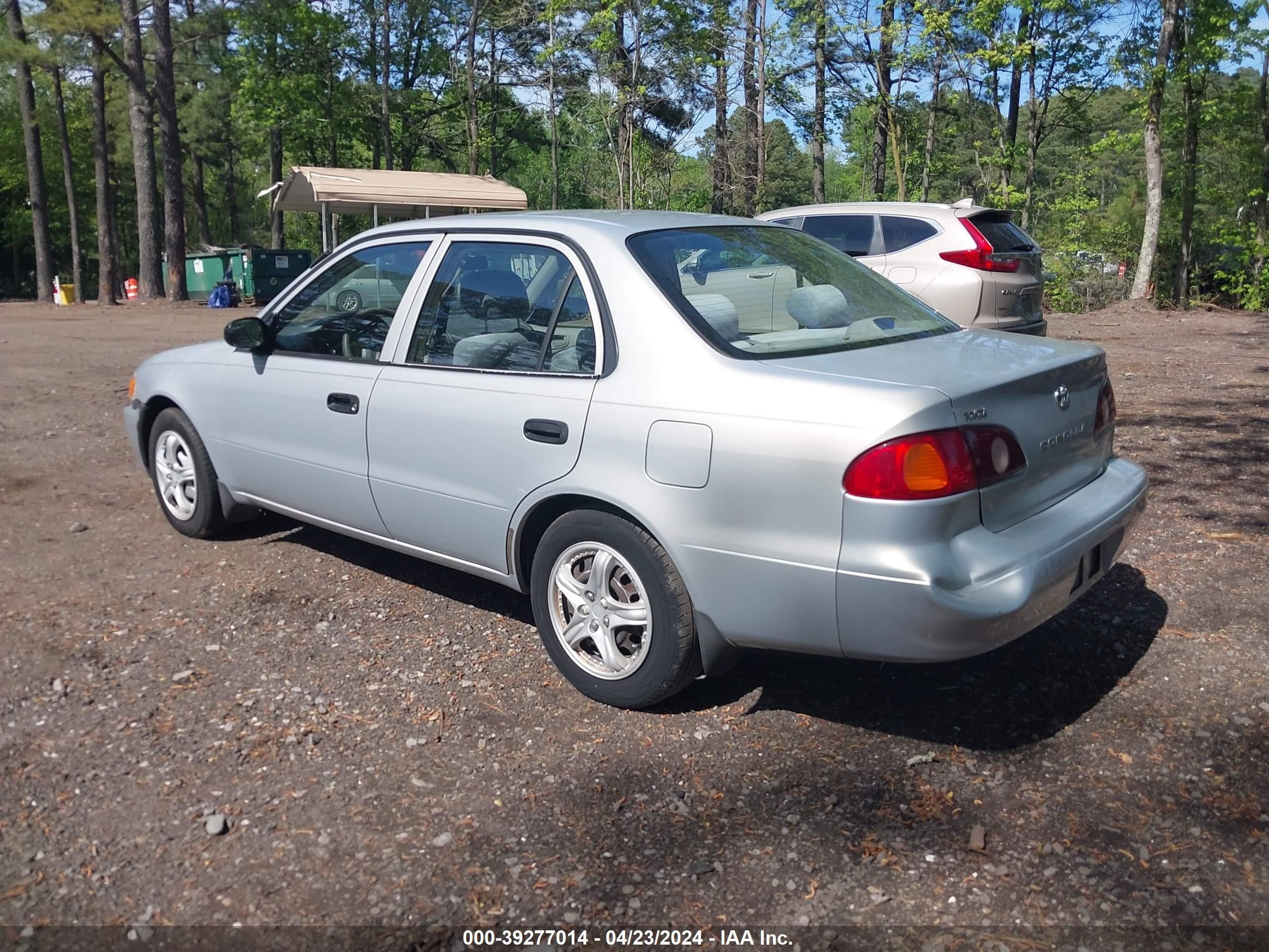 Photo 2 VIN: 2T1BR12E02C549753 - TOYOTA COROLLA 