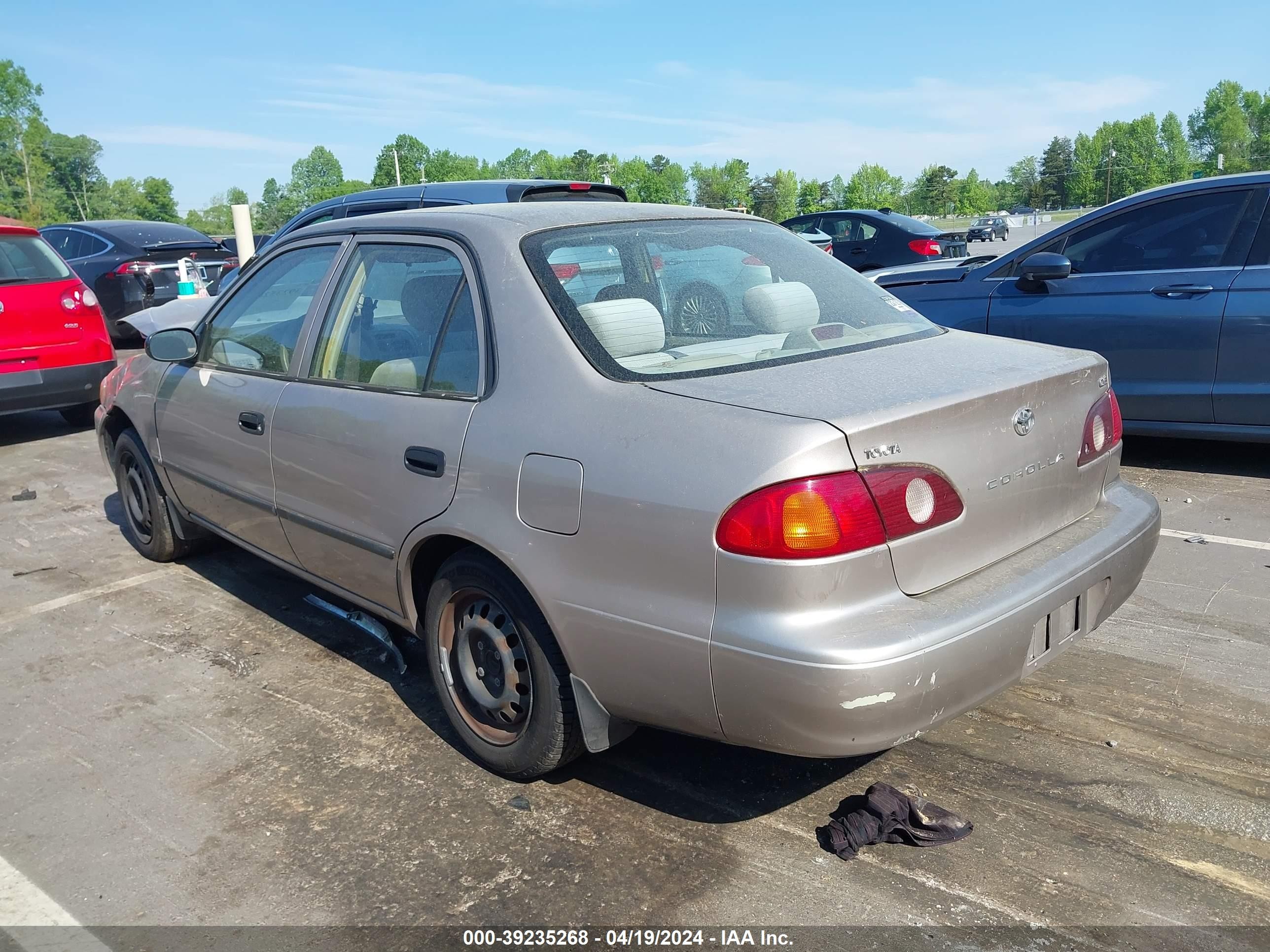 Photo 2 VIN: 2T1BR12E11C425084 - TOYOTA COROLLA 