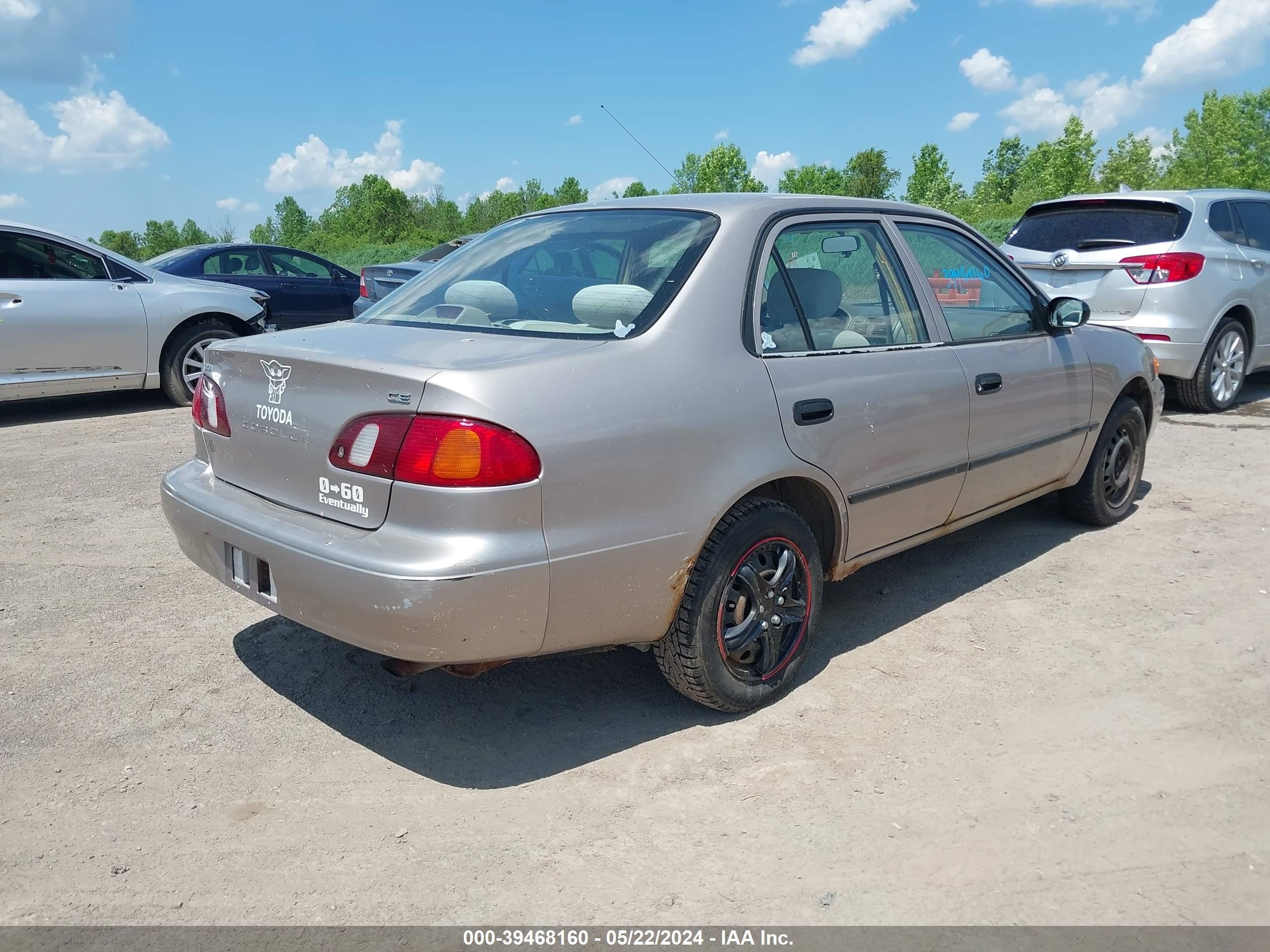 Photo 3 VIN: 2T1BR12E2YC333993 - TOYOTA COROLLA 