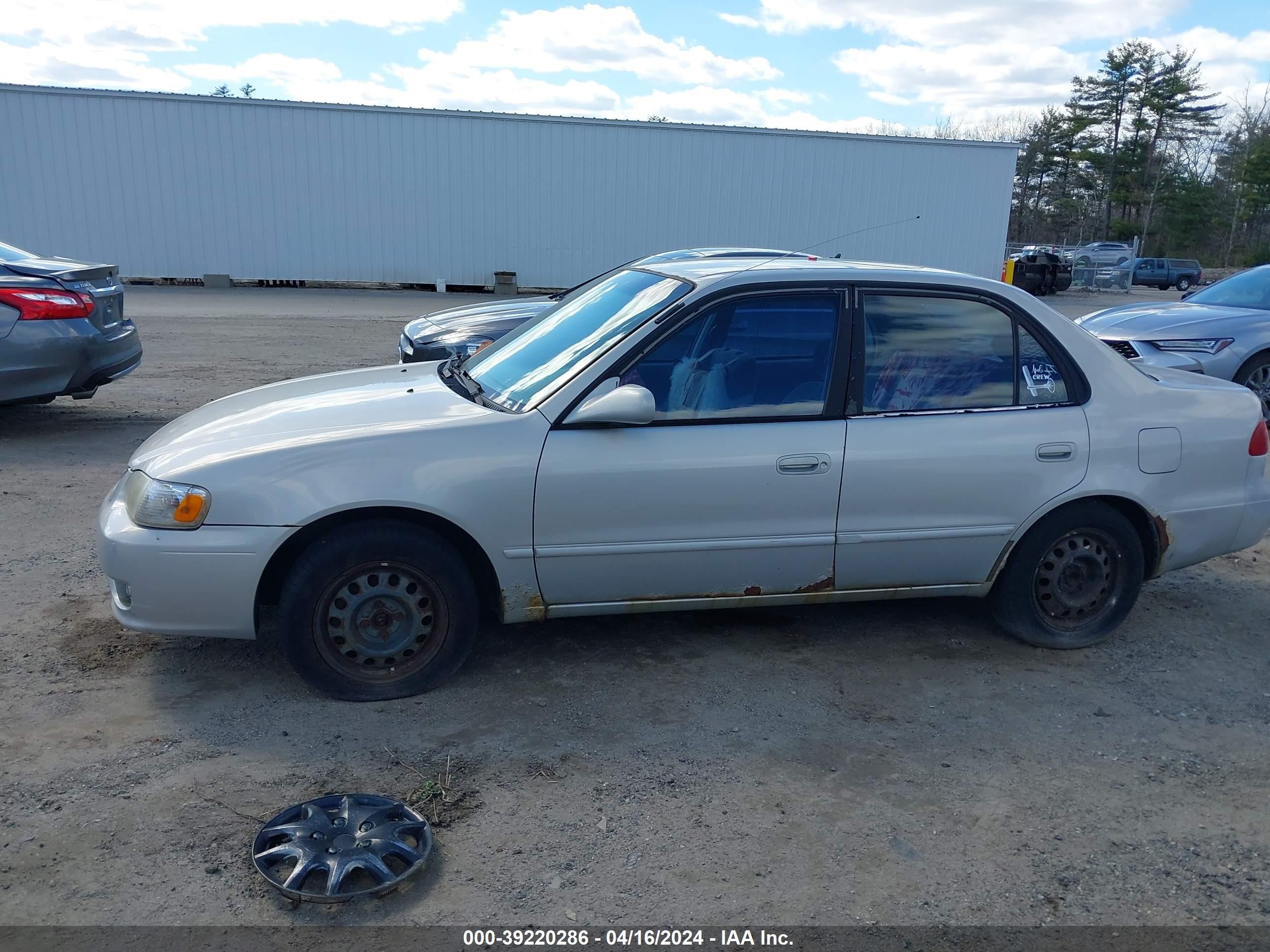 Photo 10 VIN: 2T1BR12E31C420761 - TOYOTA COROLLA 