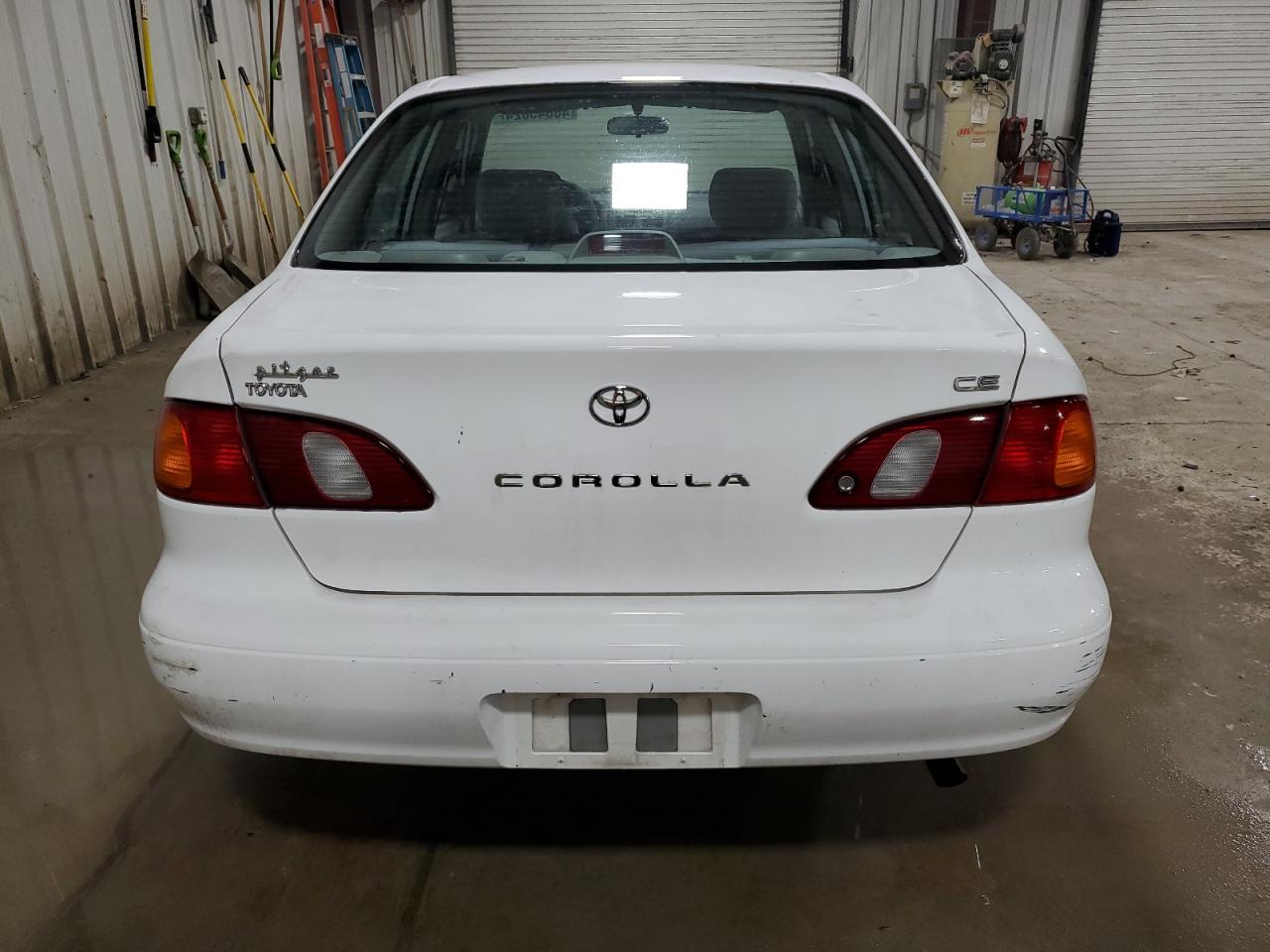 Photo 5 VIN: 2T1BR12E3YC331928 - TOYOTA COROLLA 