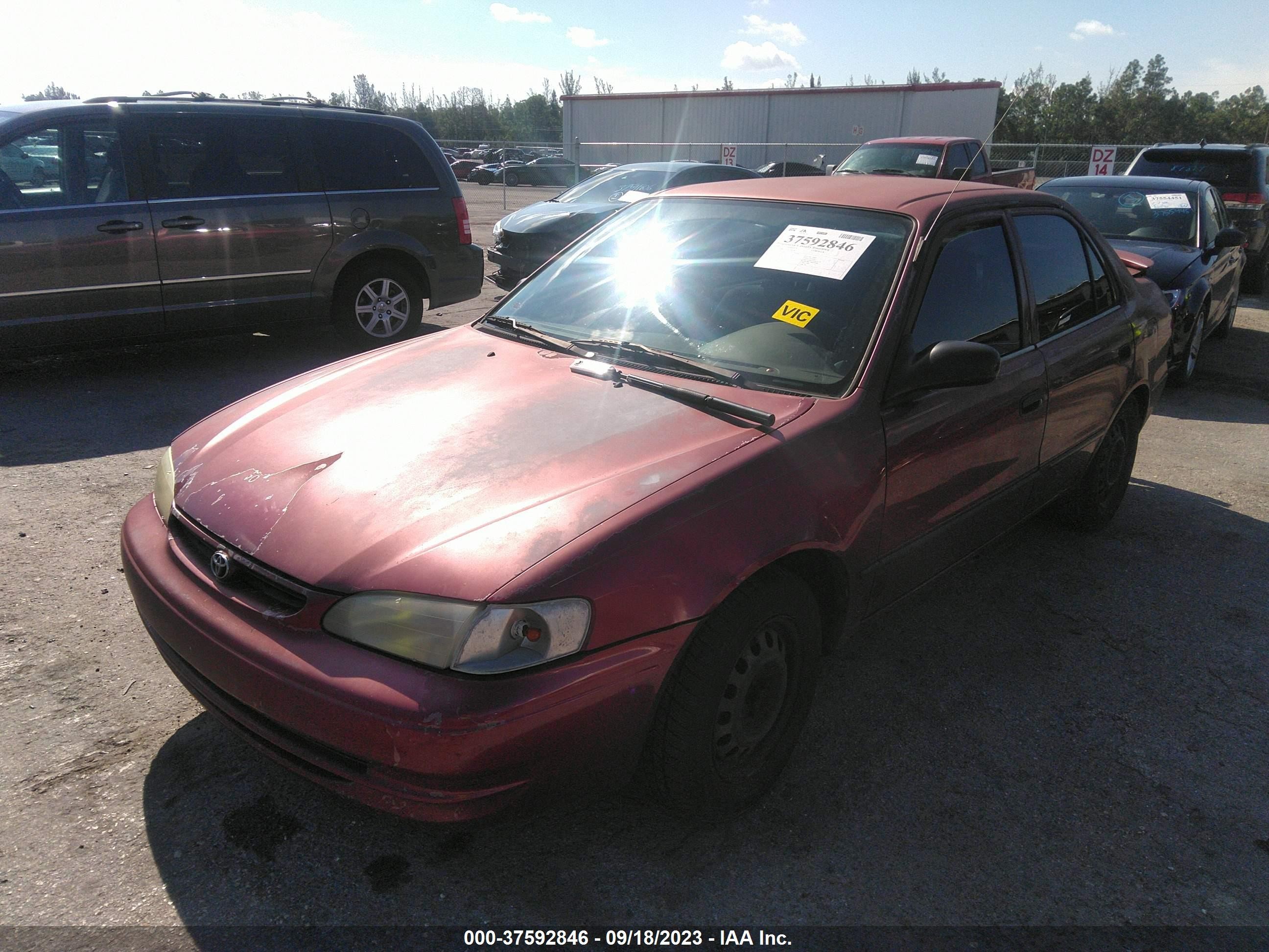 Photo 1 VIN: 2T1BR12E4XC176336 - TOYOTA COROLLA 