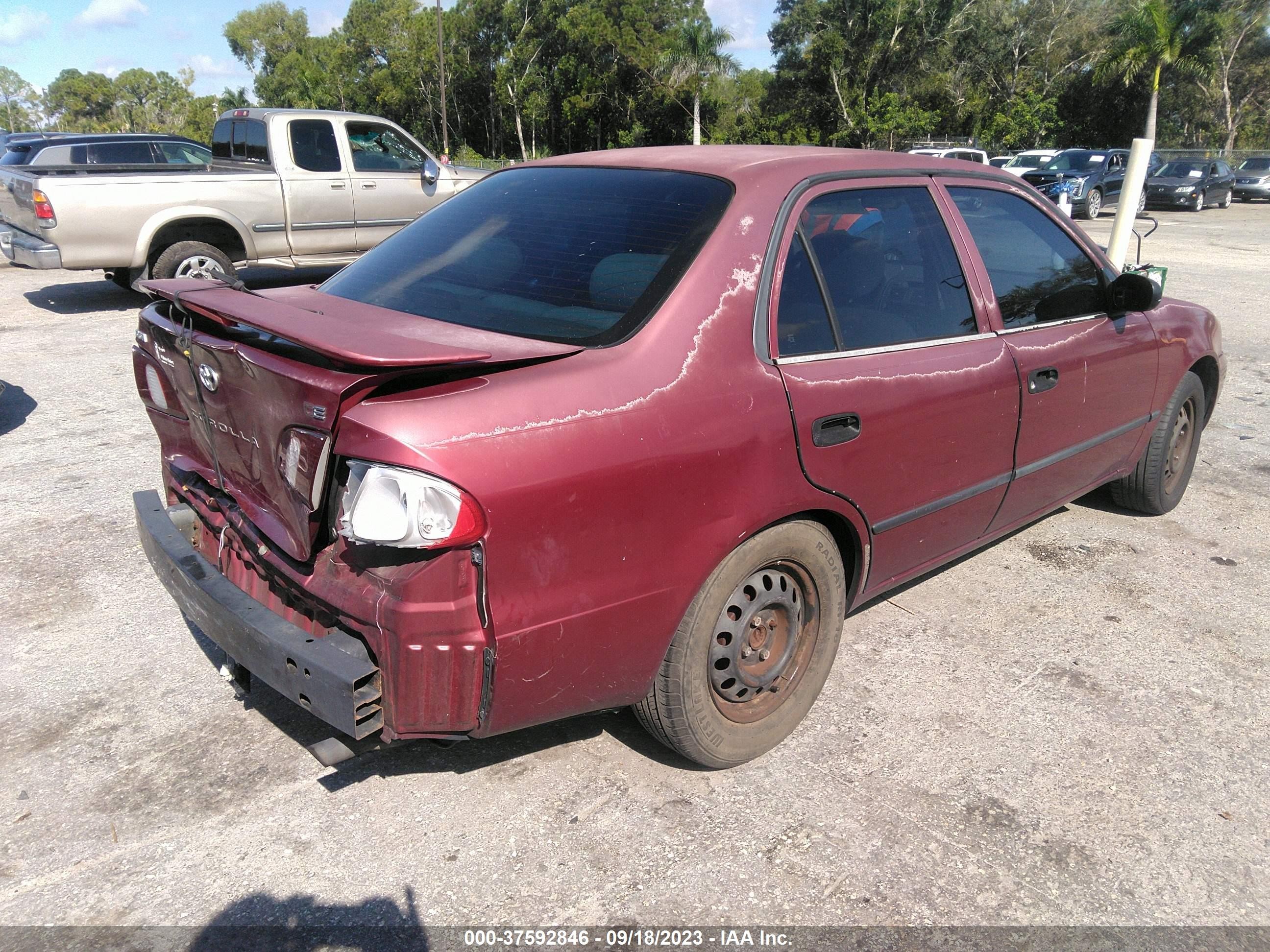 Photo 3 VIN: 2T1BR12E4XC176336 - TOYOTA COROLLA 