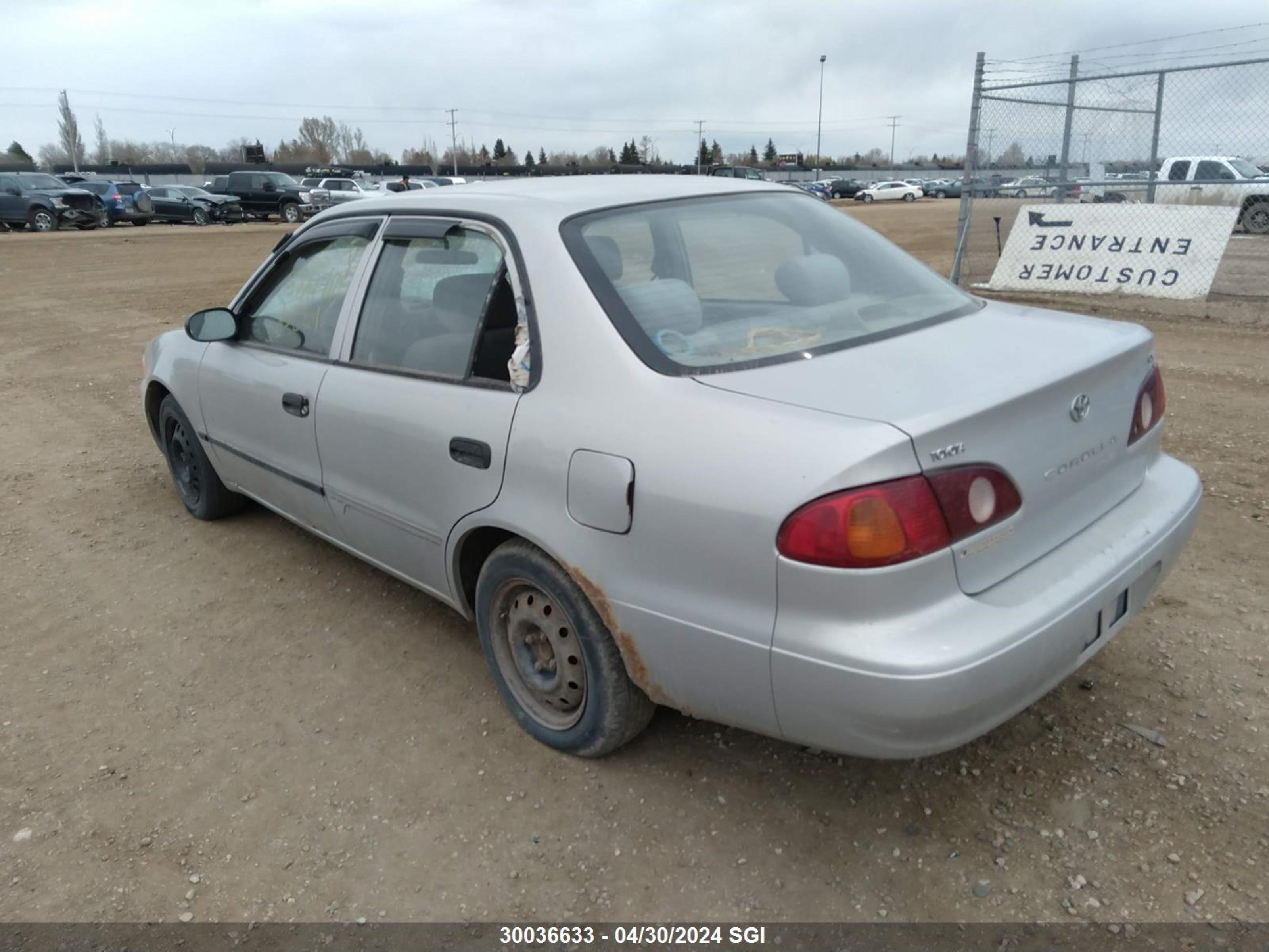 Photo 2 VIN: 2T1BR12E52C858201 - TOYOTA COROLLA 