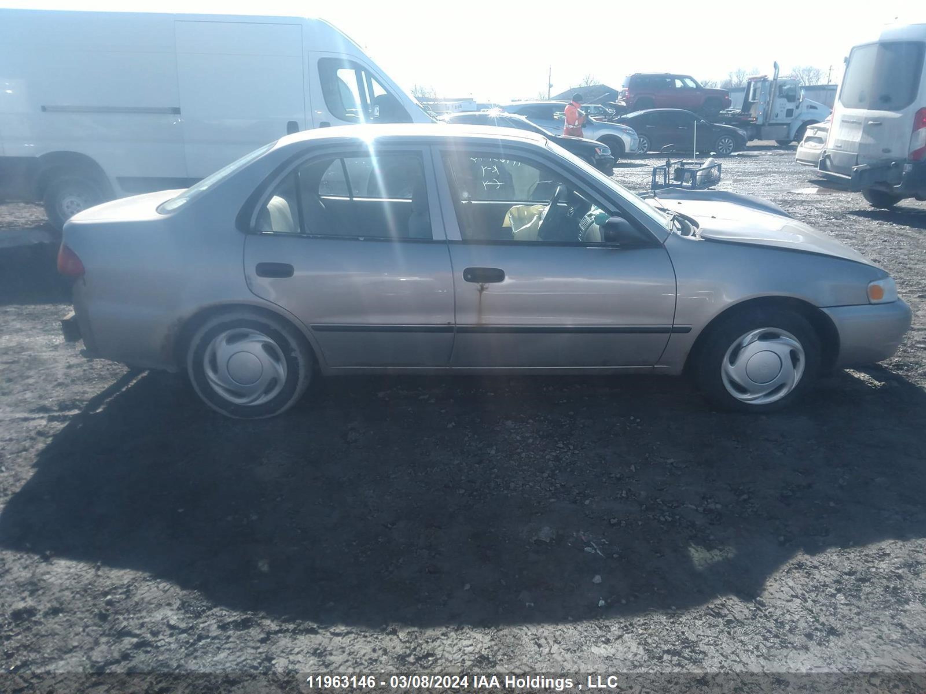 Photo 13 VIN: 2T1BR12E6YC808321 - TOYOTA COROLLA 