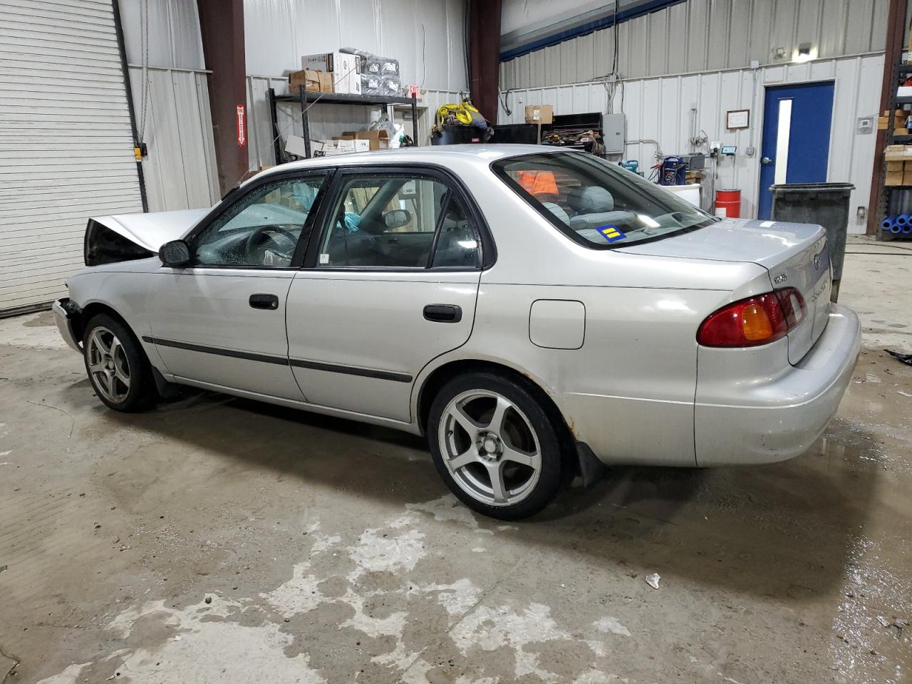 Photo 1 VIN: 2T1BR12E8YC264775 - TOYOTA COROLLA 