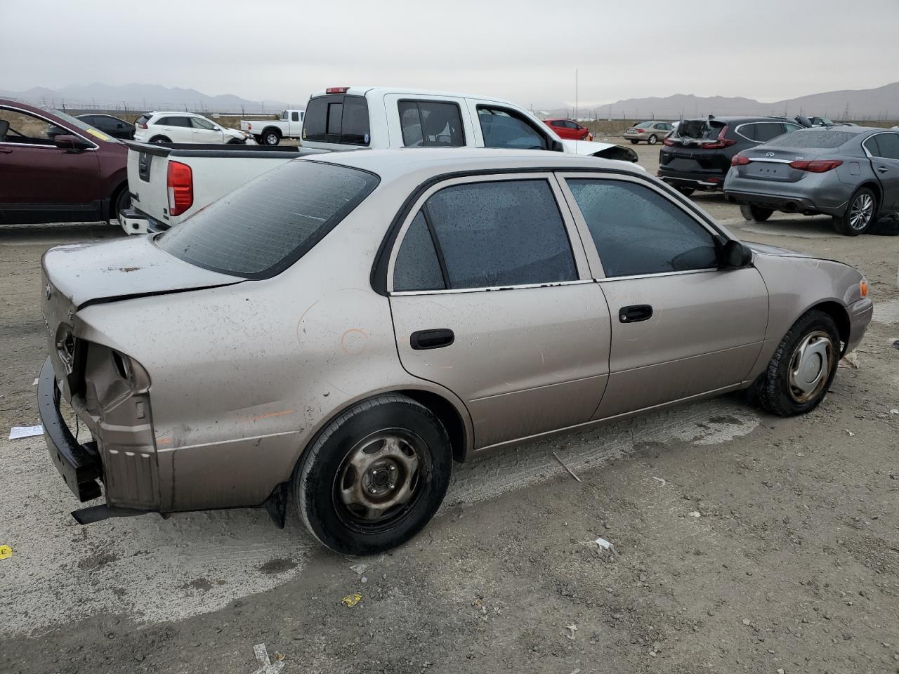 Photo 2 VIN: 2T1BR12E8YC383426 - TOYOTA COROLLA 