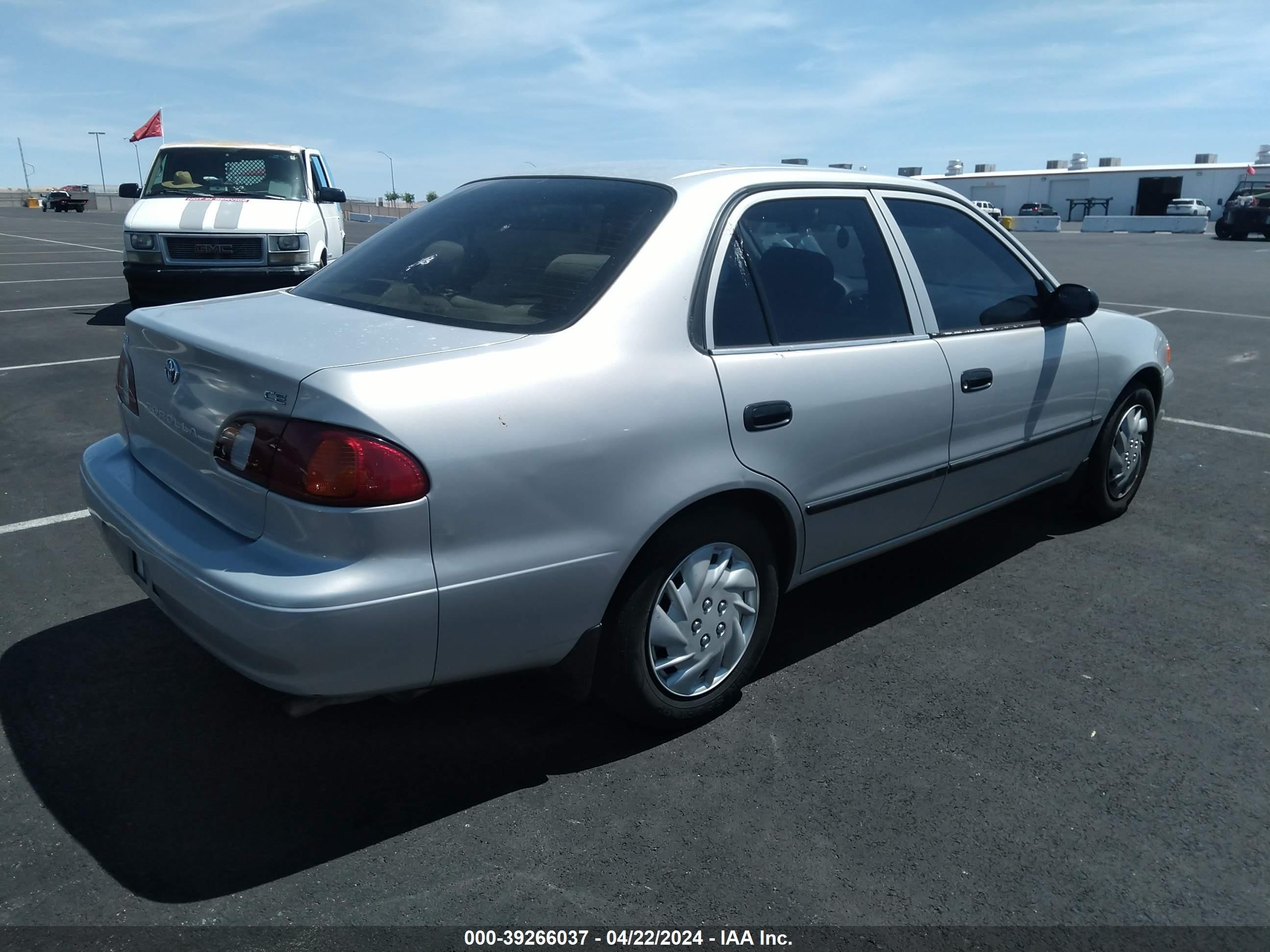 Photo 3 VIN: 2T1BR12EXYC382164 - TOYOTA COROLLA 