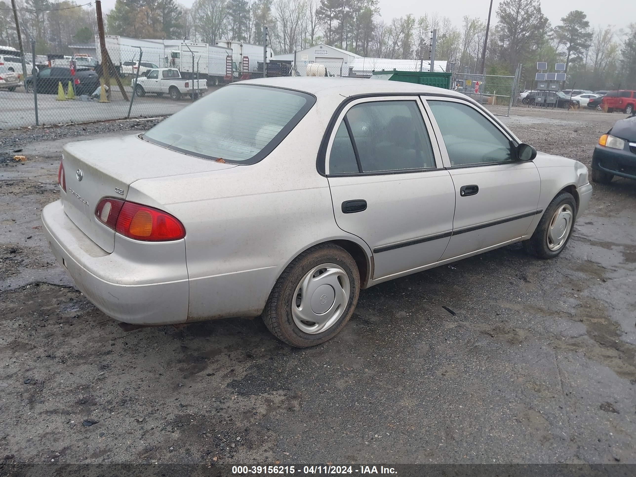 Photo 3 VIN: 2T1BR18E1YC029481 - TOYOTA COROLLA 