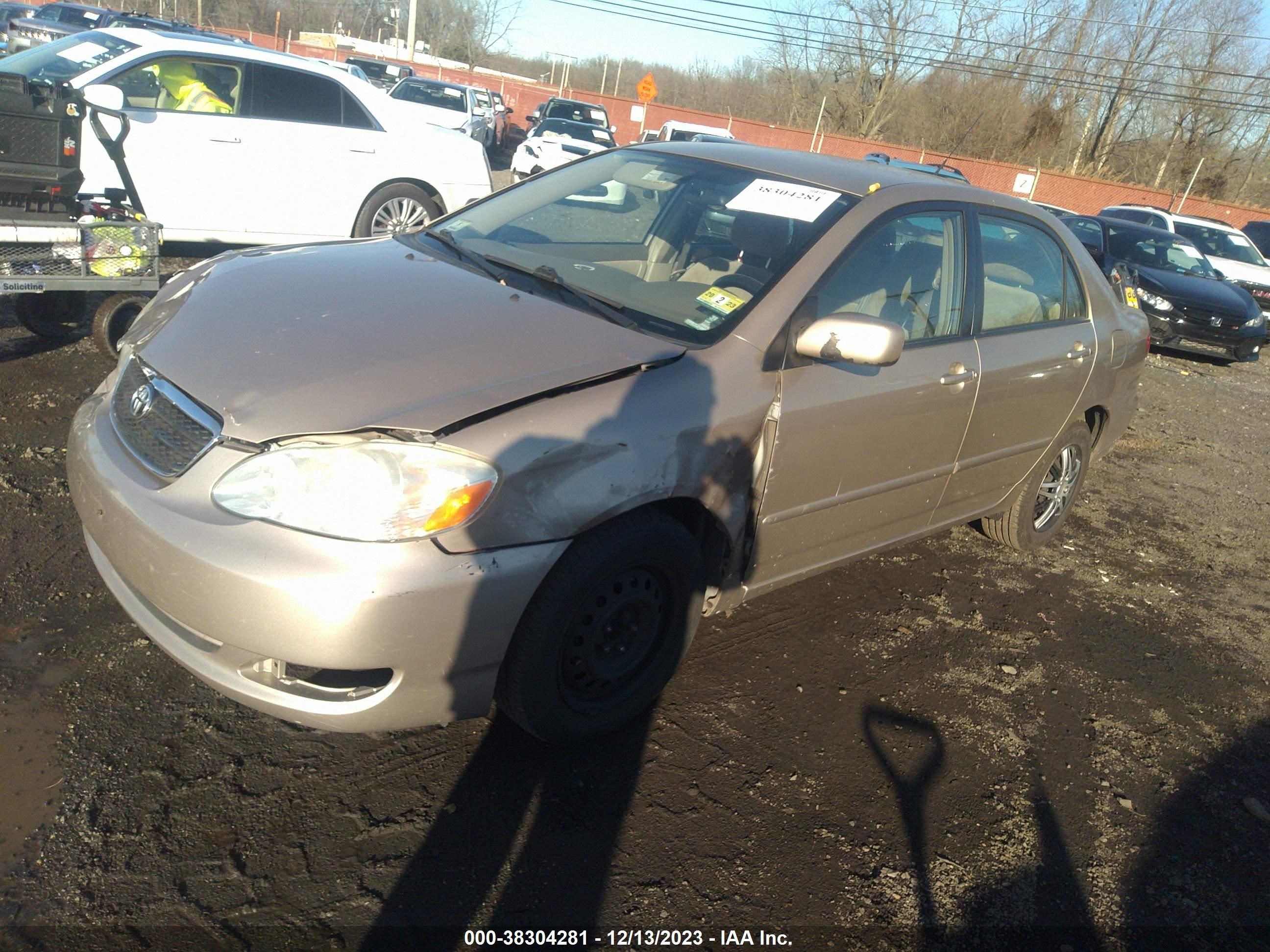 Photo 1 VIN: 2T1BR30E45C390268 - TOYOTA COROLLA 