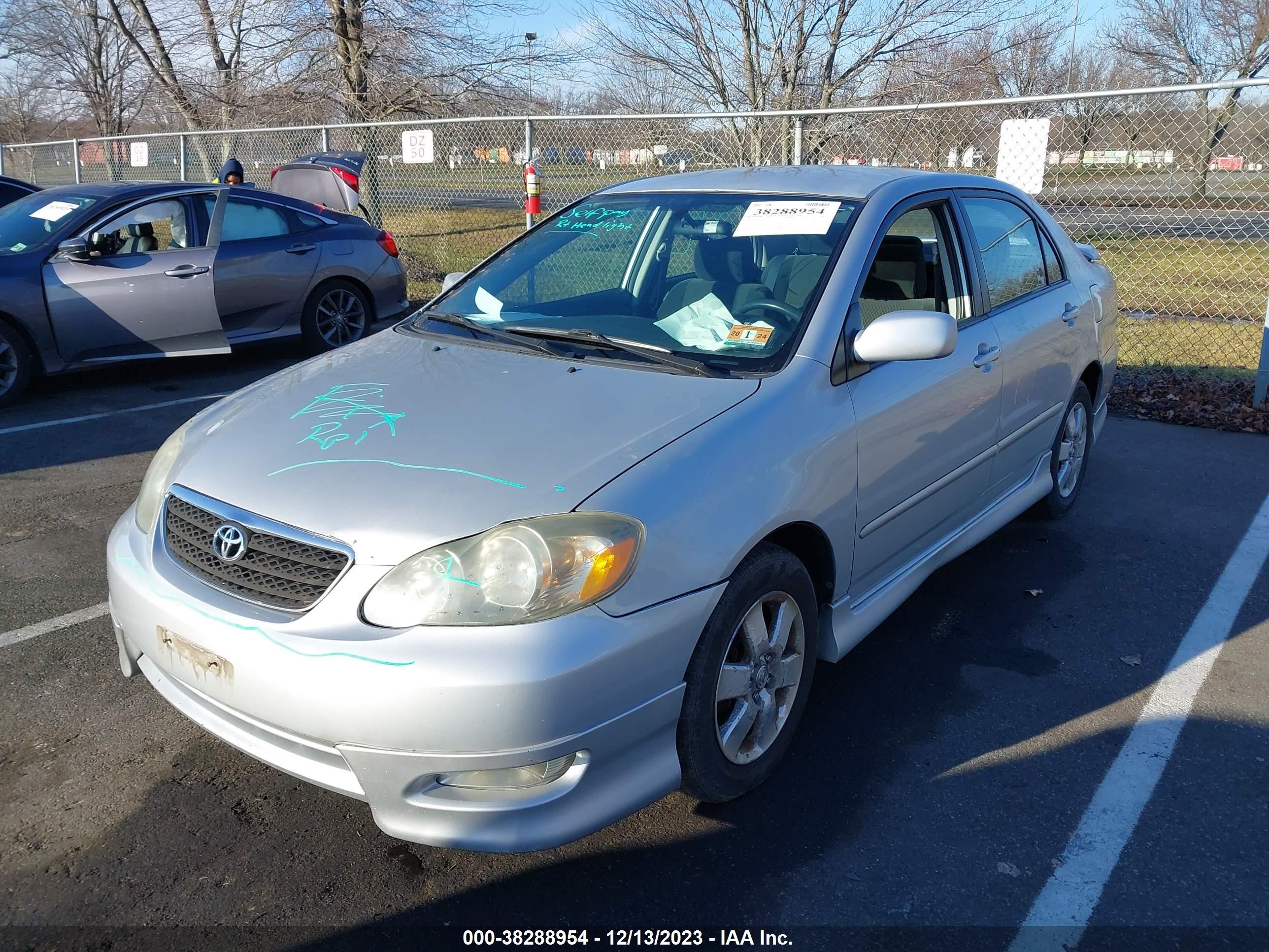 Photo 5 VIN: 2T1BR30E46C617122 - TOYOTA COROLLA 