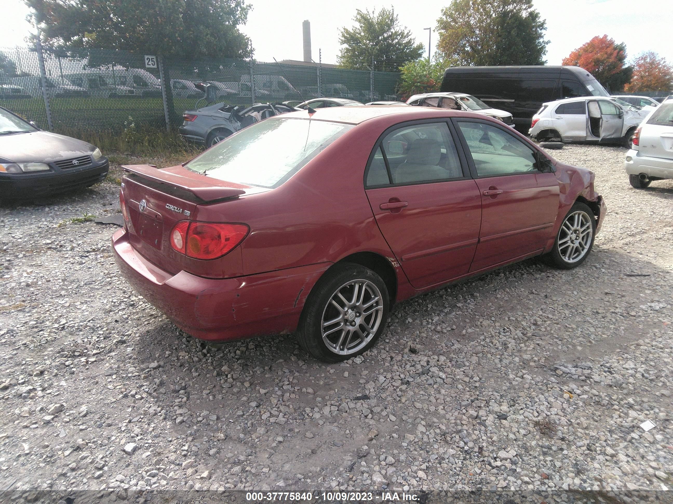 Photo 3 VIN: 2T1BR30E58C877533 - TOYOTA COROLLA 