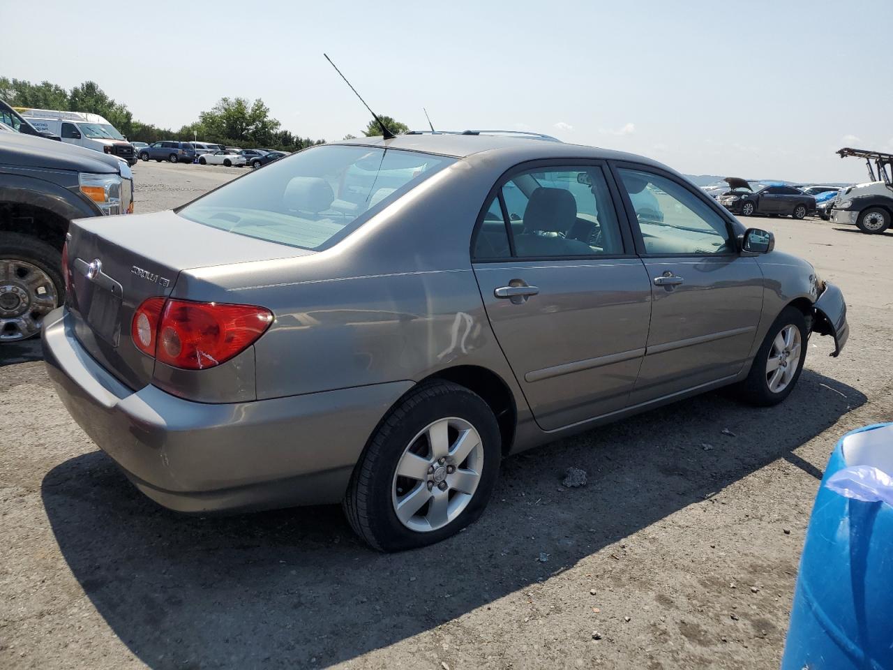 Photo 2 VIN: 2T1BR30E95C363244 - TOYOTA COROLLA 