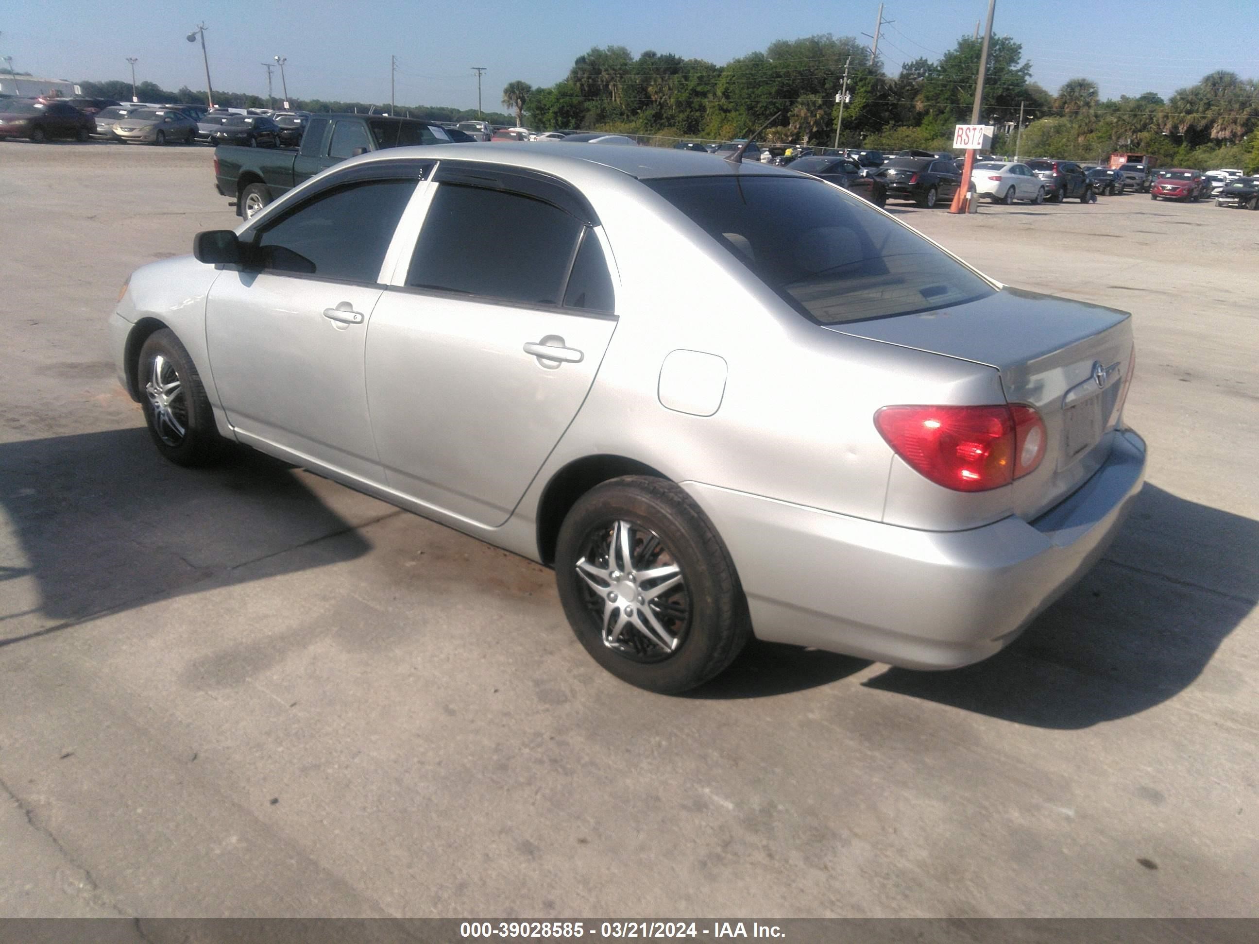 Photo 2 VIN: 2T1BR32E03C123560 - TOYOTA COROLLA 