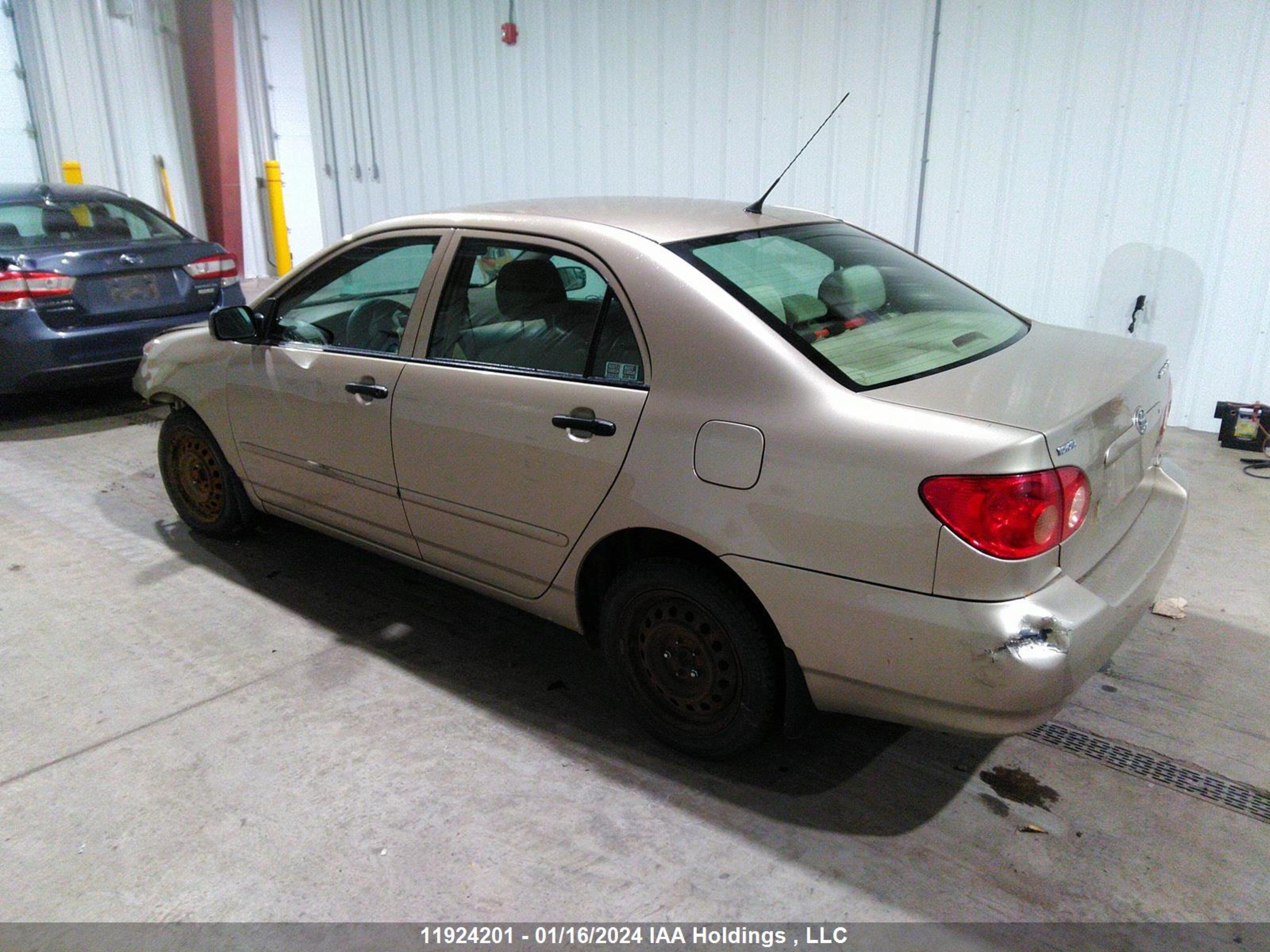 Photo 2 VIN: 2T1BR32E26C694584 - TOYOTA COROLLA 