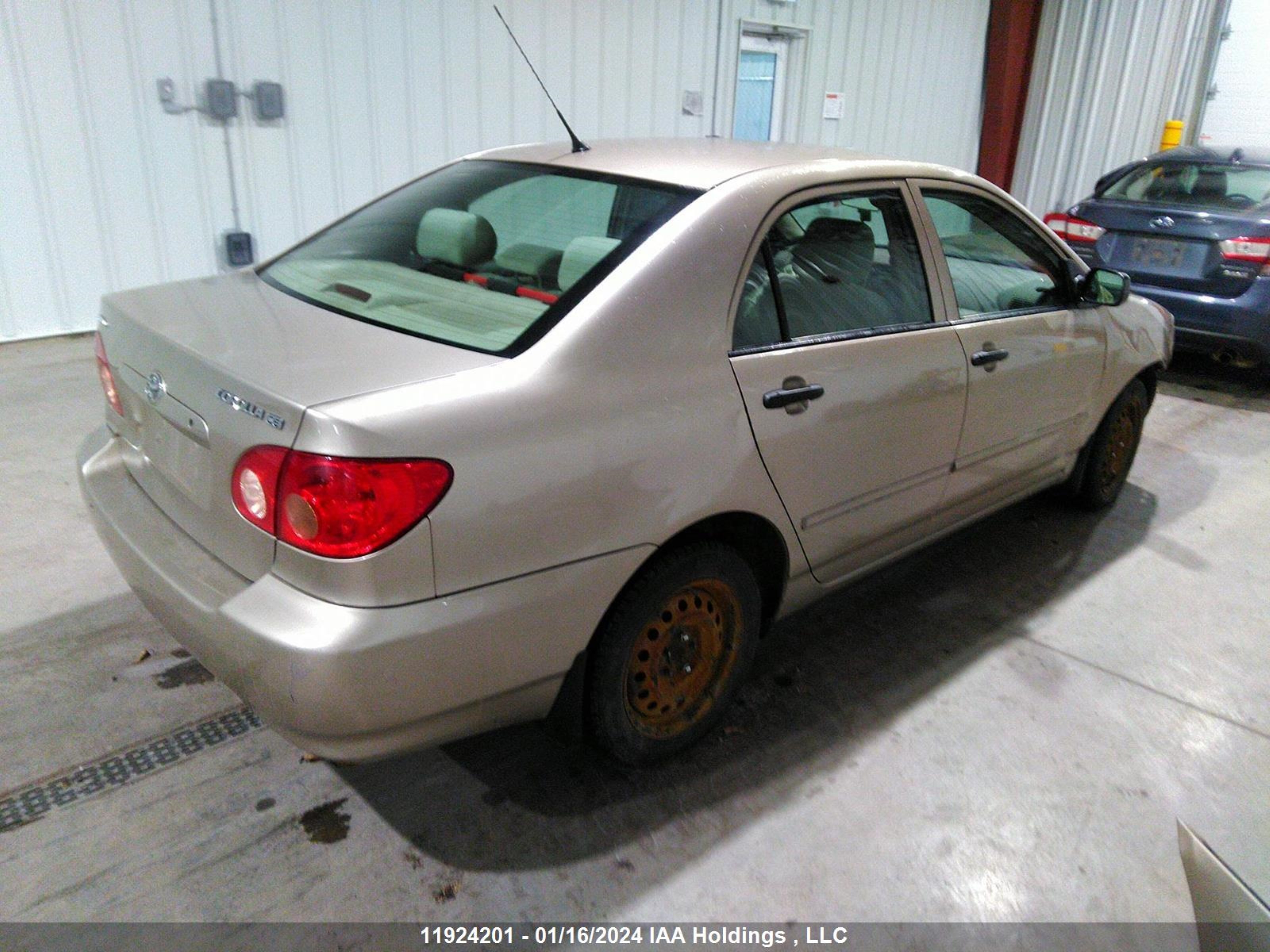 Photo 3 VIN: 2T1BR32E26C694584 - TOYOTA COROLLA 