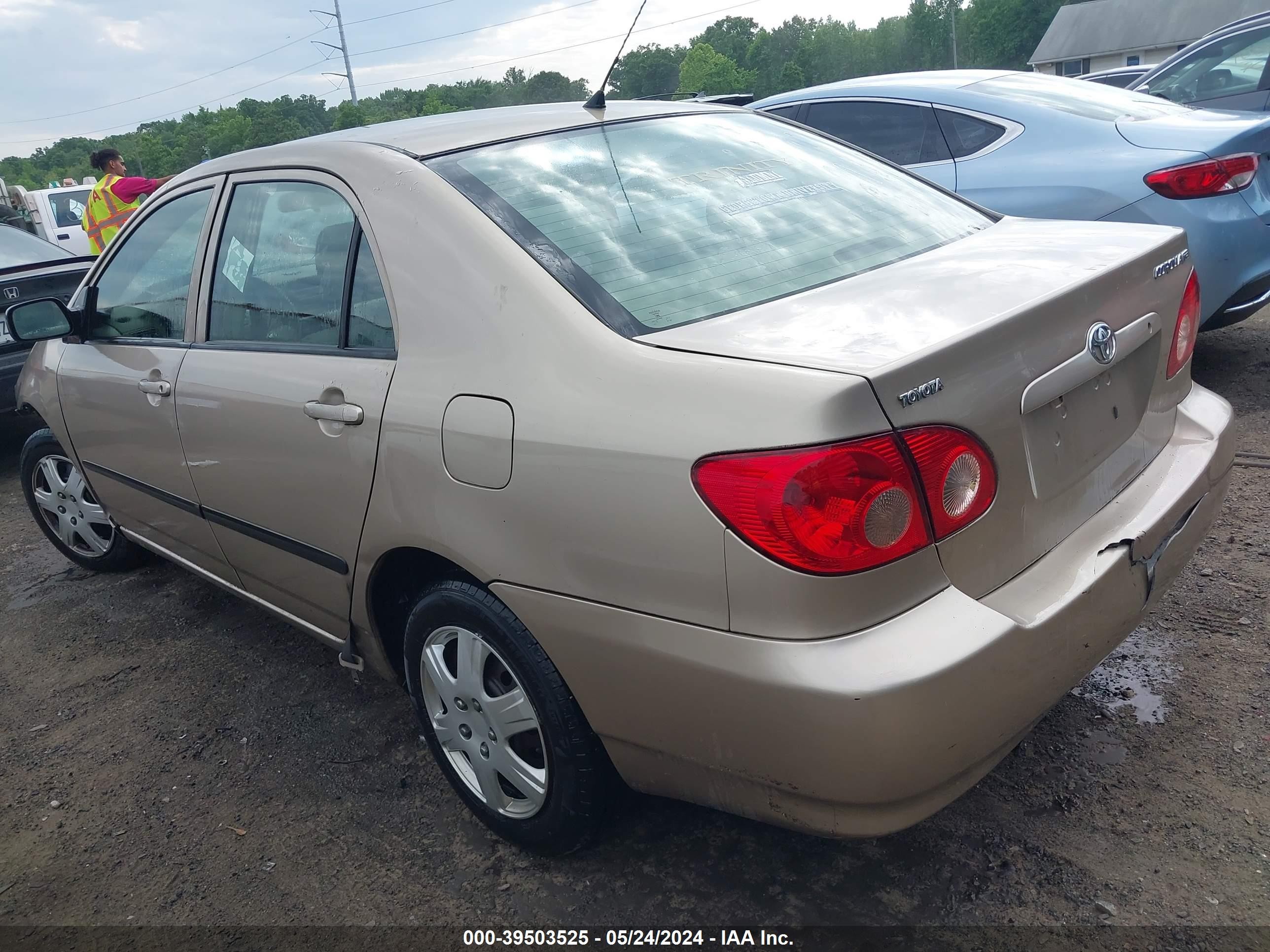 Photo 2 VIN: 2T1BR32E65C506485 - TOYOTA COROLLA 