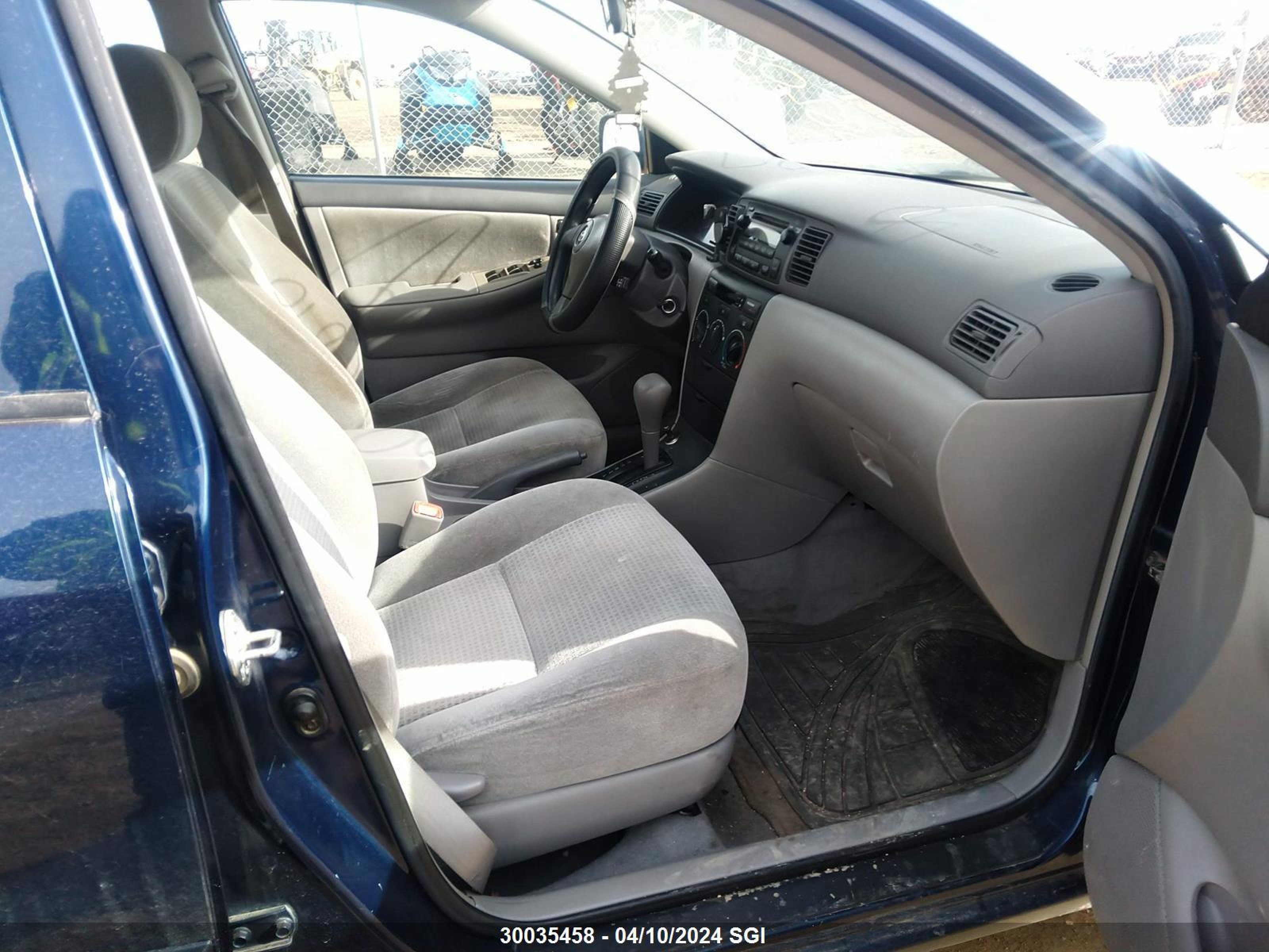 Photo 4 VIN: 2T1BR32E66C628068 - TOYOTA COROLLA 