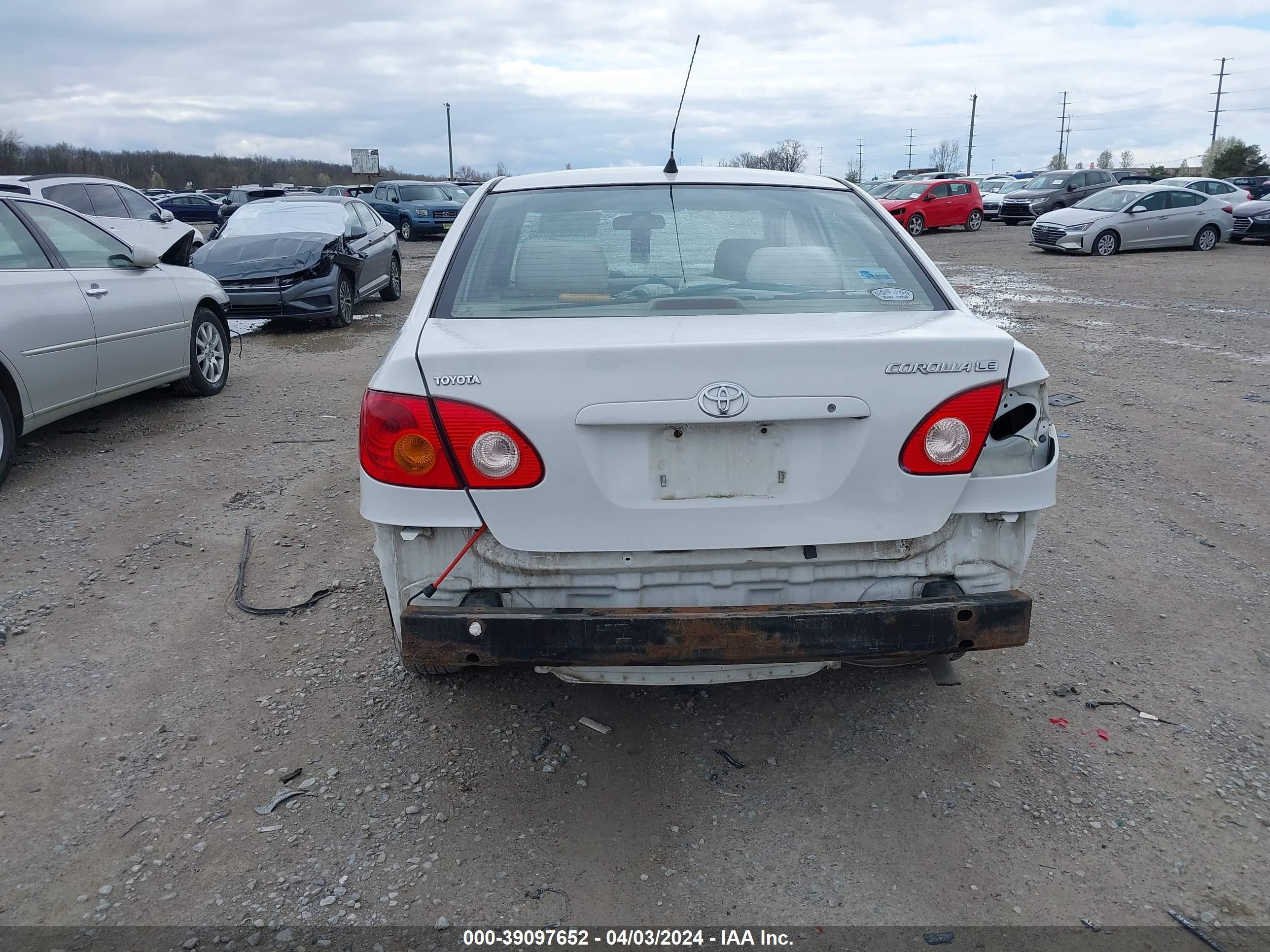 Photo 5 VIN: 2T1BR38E83C164929 - TOYOTA COROLLA 