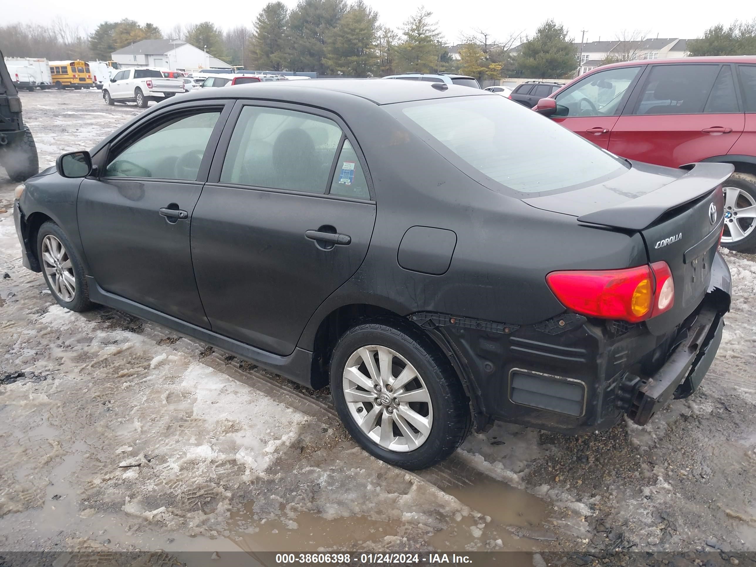 Photo 2 VIN: 2T1BU40E09C148247 - TOYOTA COROLLA 