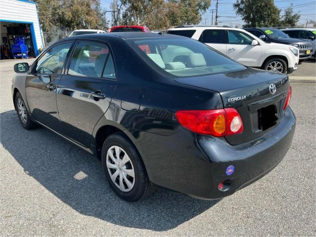 Photo 2 VIN: 2T1BU40E09C182429 - TOYOTA COROLLA 