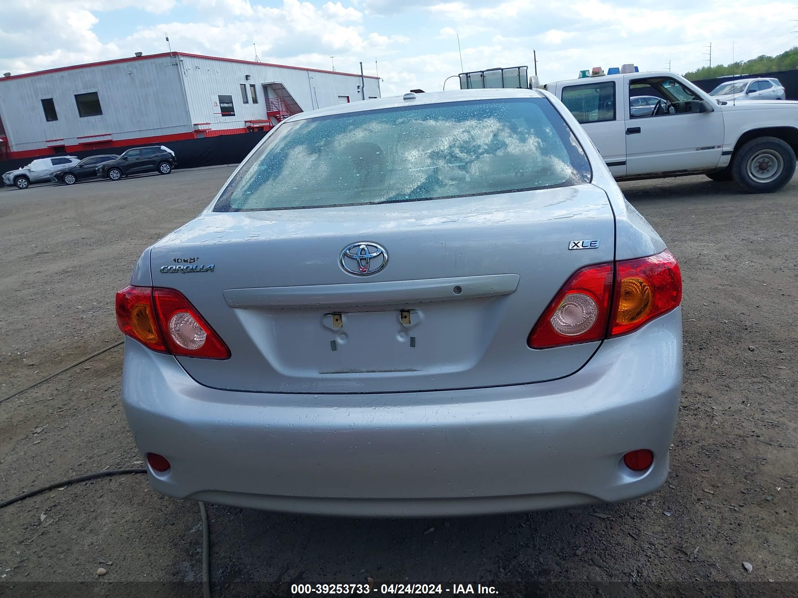 Photo 15 VIN: 2T1BU40E29C006305 - TOYOTA COROLLA 