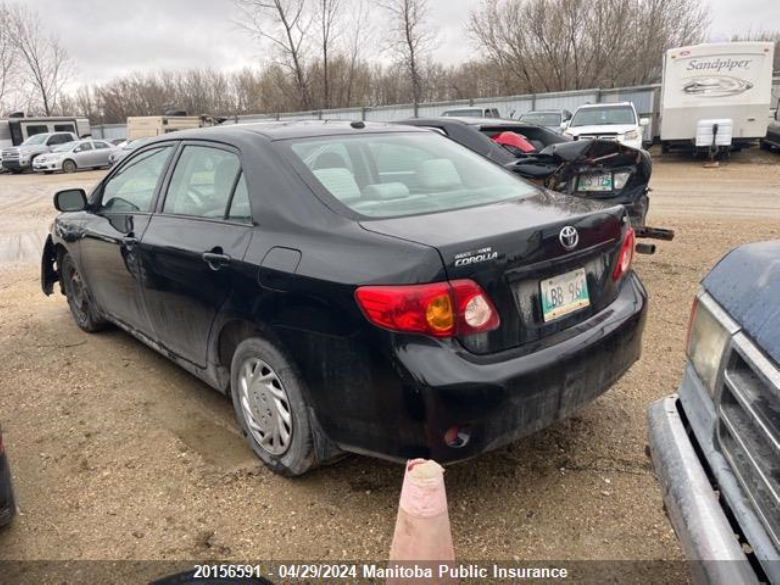 Photo 2 VIN: 2T1BU40E39C001517 - TOYOTA COROLLA 