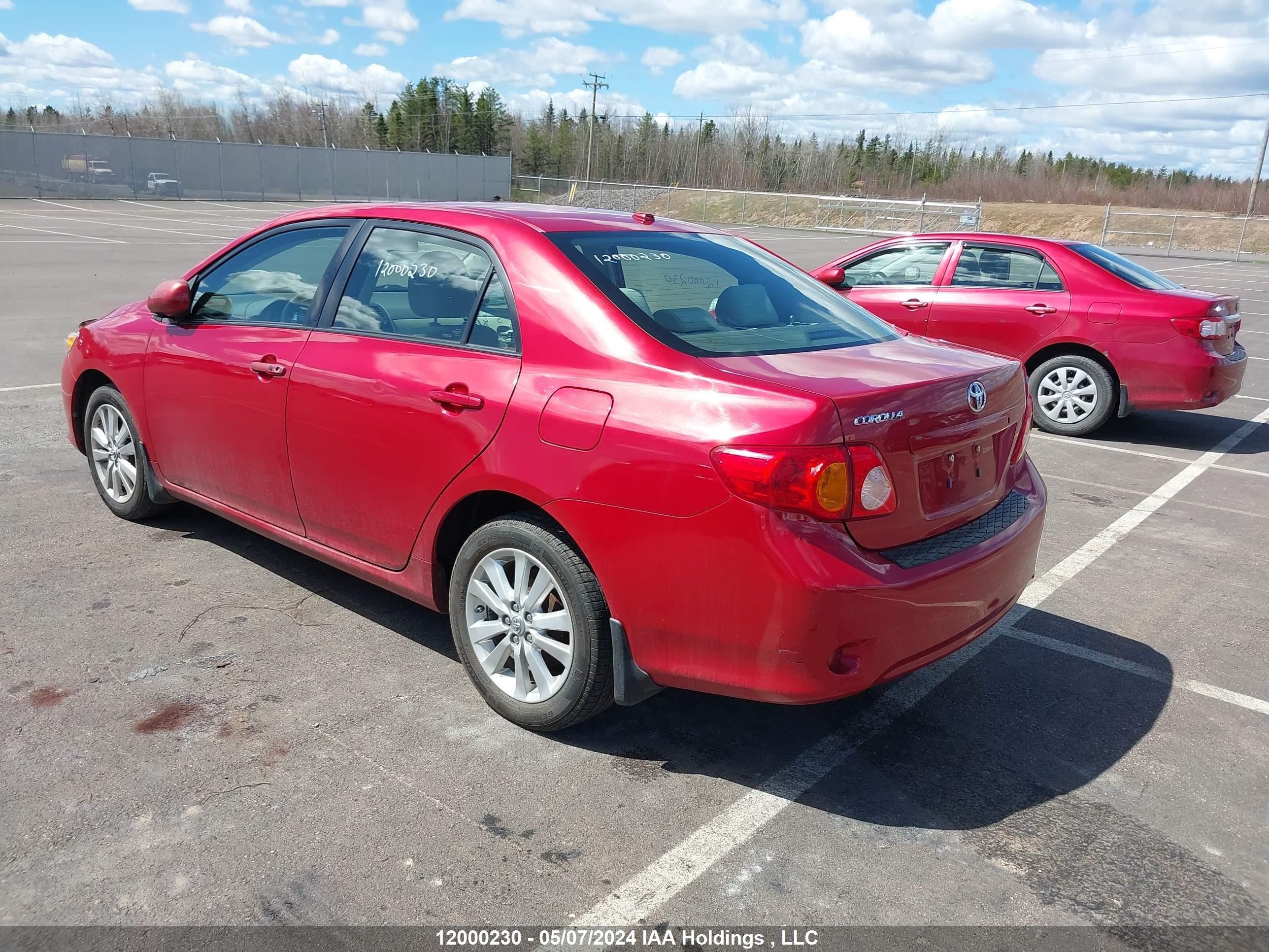 Photo 2 VIN: 2T1BU40E39C019726 - TOYOTA COROLLA 