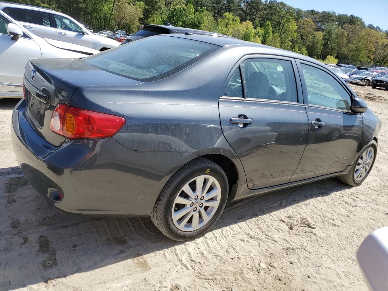 Photo 2 VIN: 2T1BU40E39C040320 - TOYOTA COROLLA 