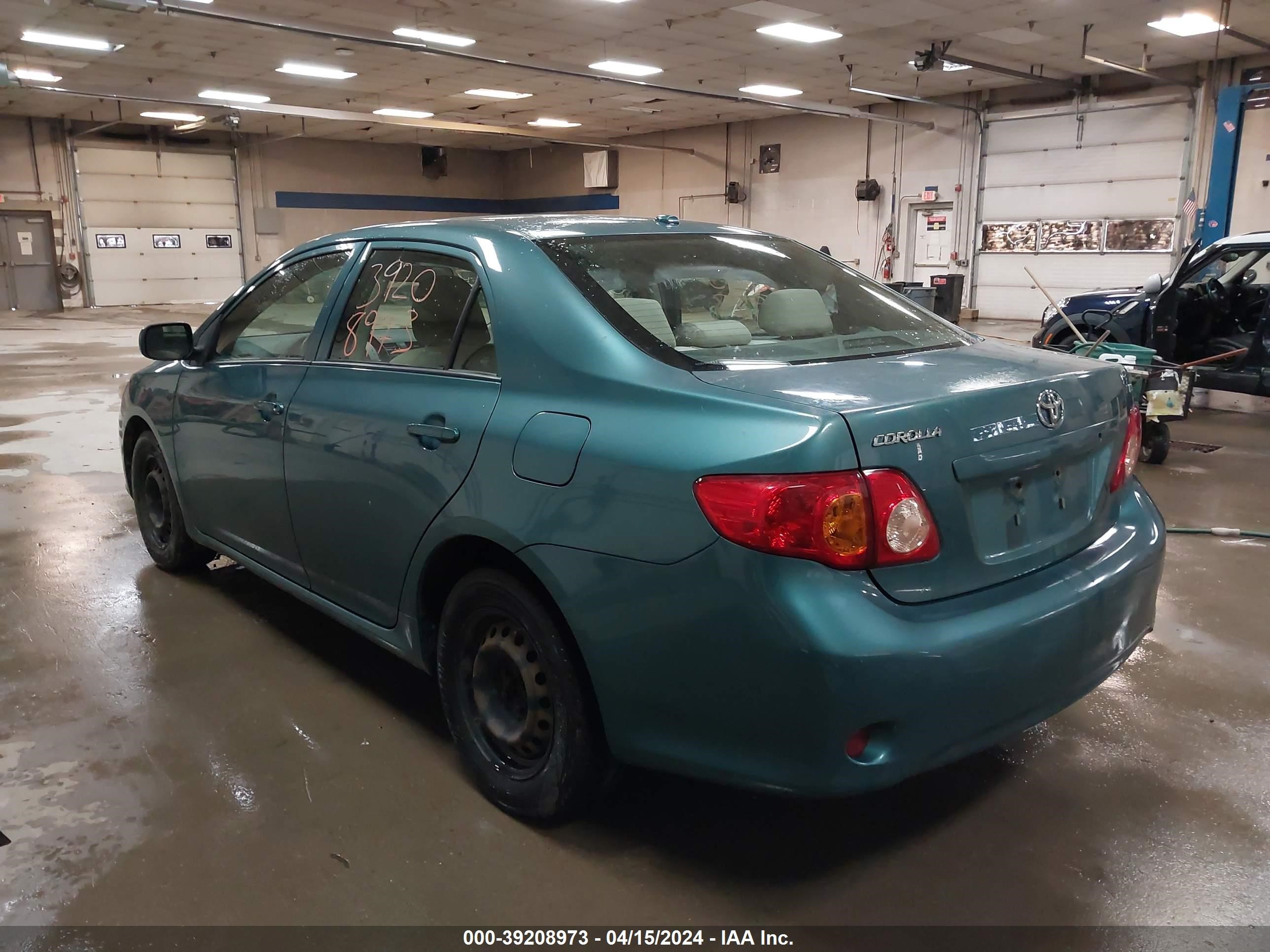 Photo 2 VIN: 2T1BU40E49C088277 - TOYOTA COROLLA 