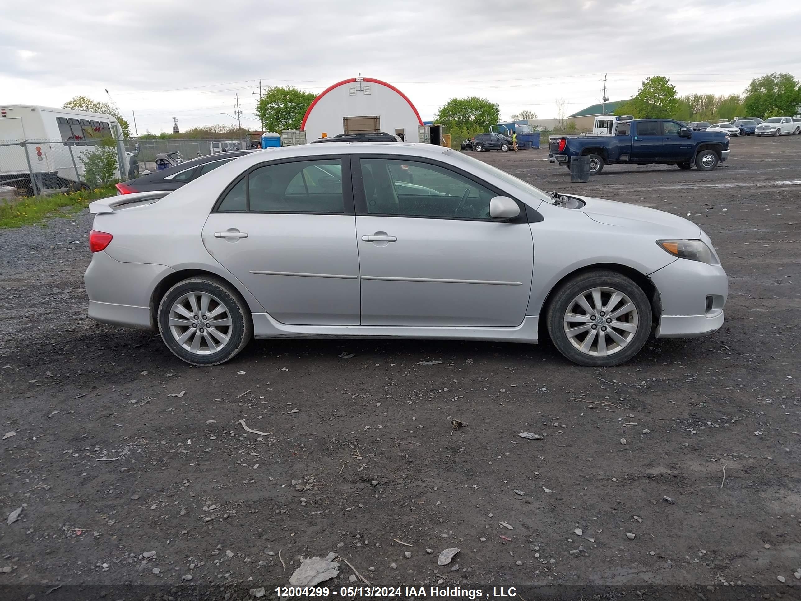 Photo 13 VIN: 2T1BU40E49C102825 - TOYOTA COROLLA 