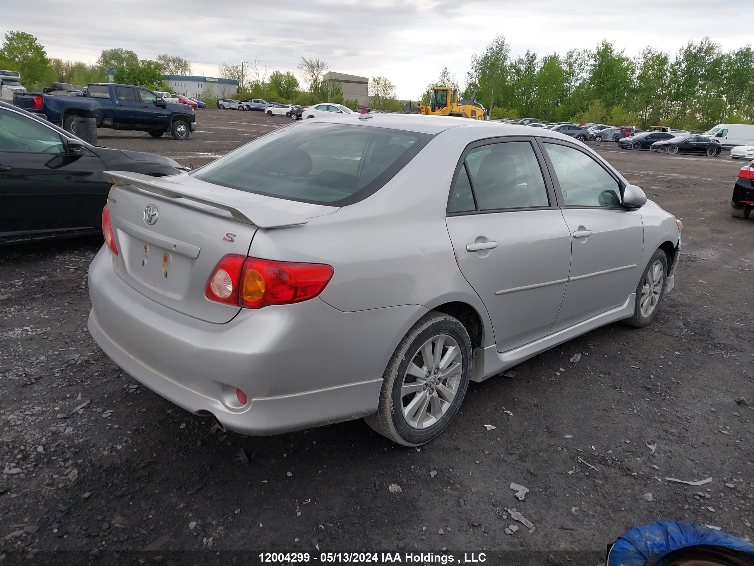 Photo 3 VIN: 2T1BU40E49C102825 - TOYOTA COROLLA 