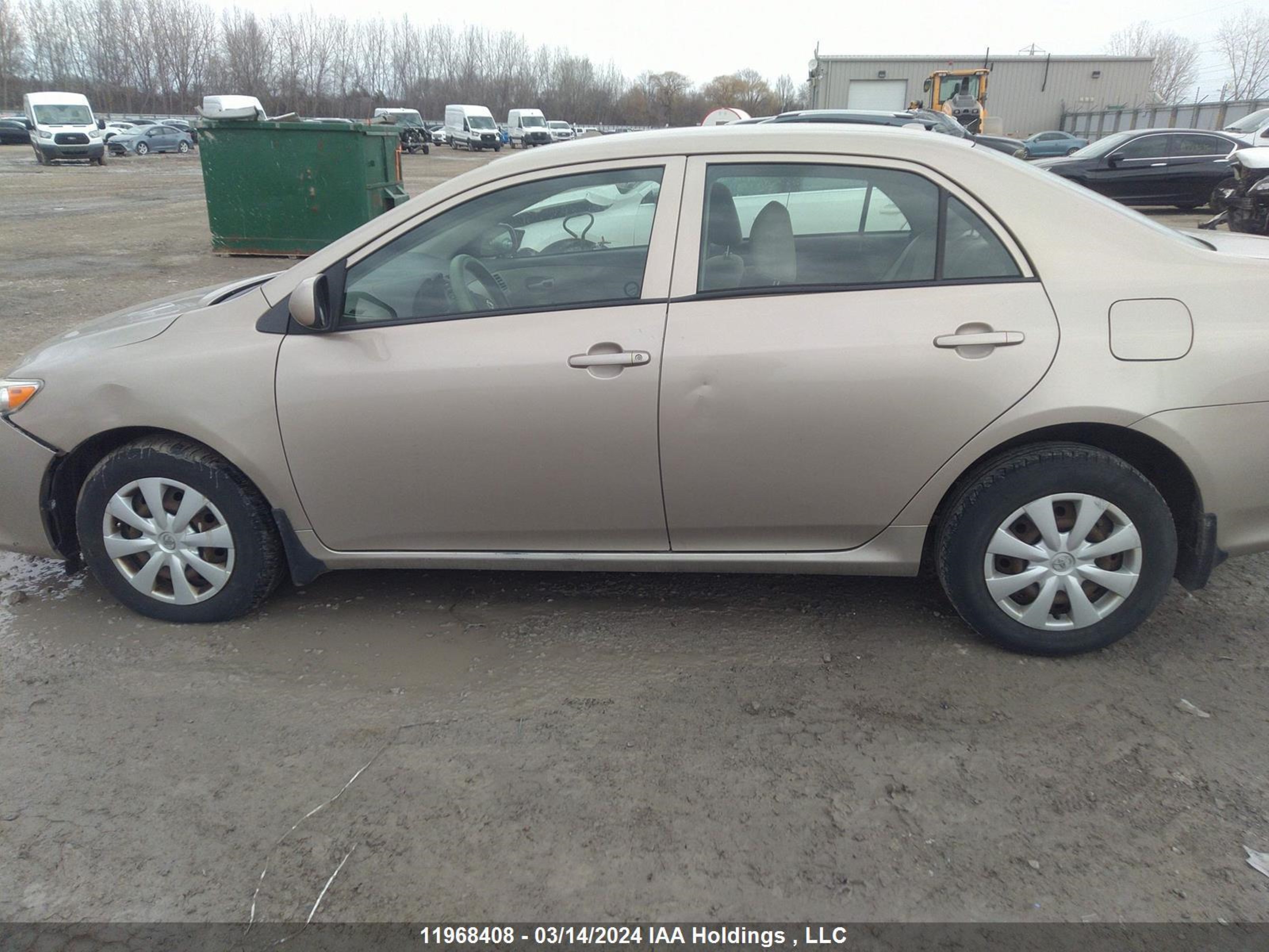 Photo 13 VIN: 2T1BU40E49C104266 - TOYOTA COROLLA 