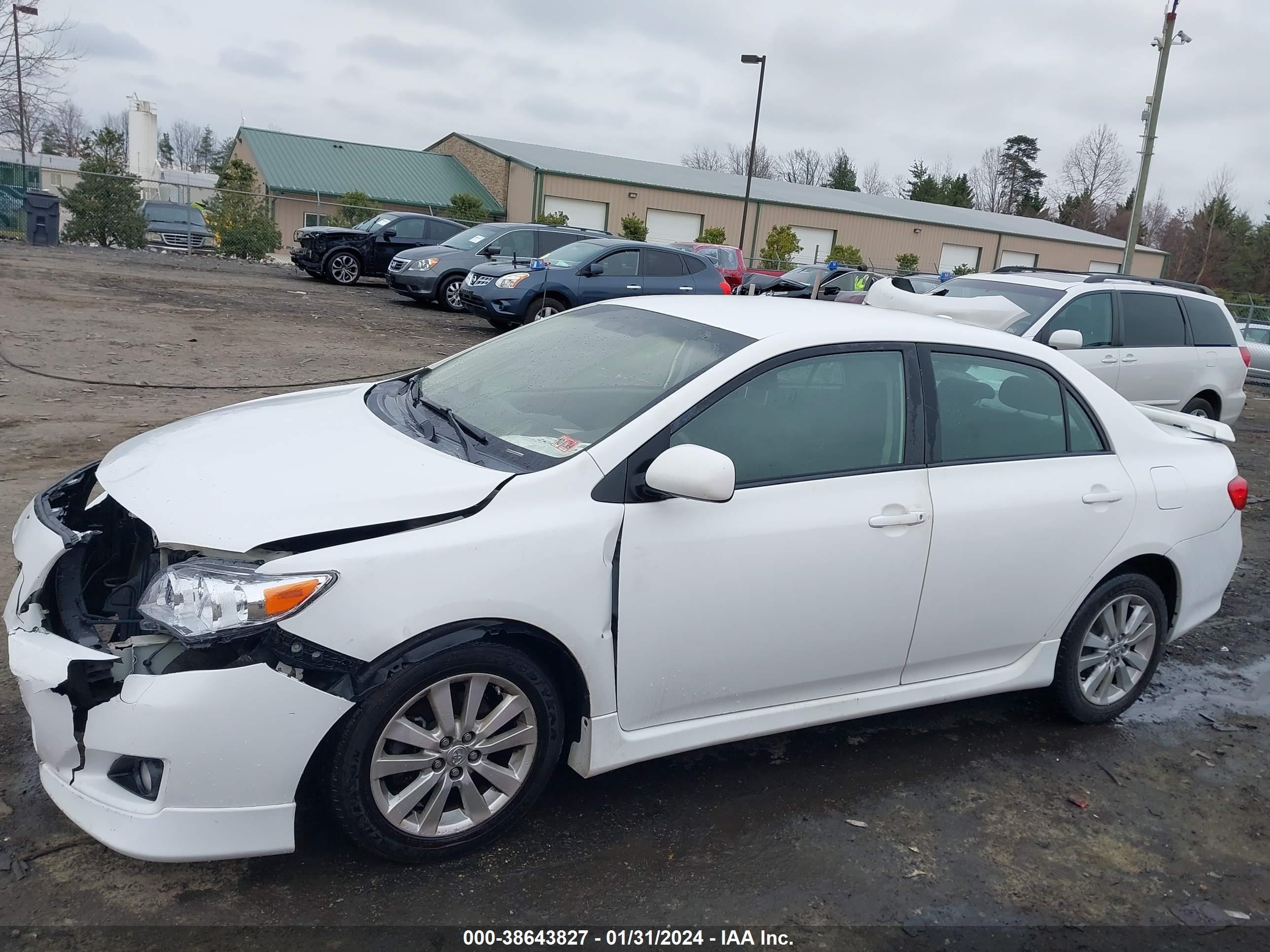 Photo 13 VIN: 2T1BU40E49C158716 - TOYOTA COROLLA 