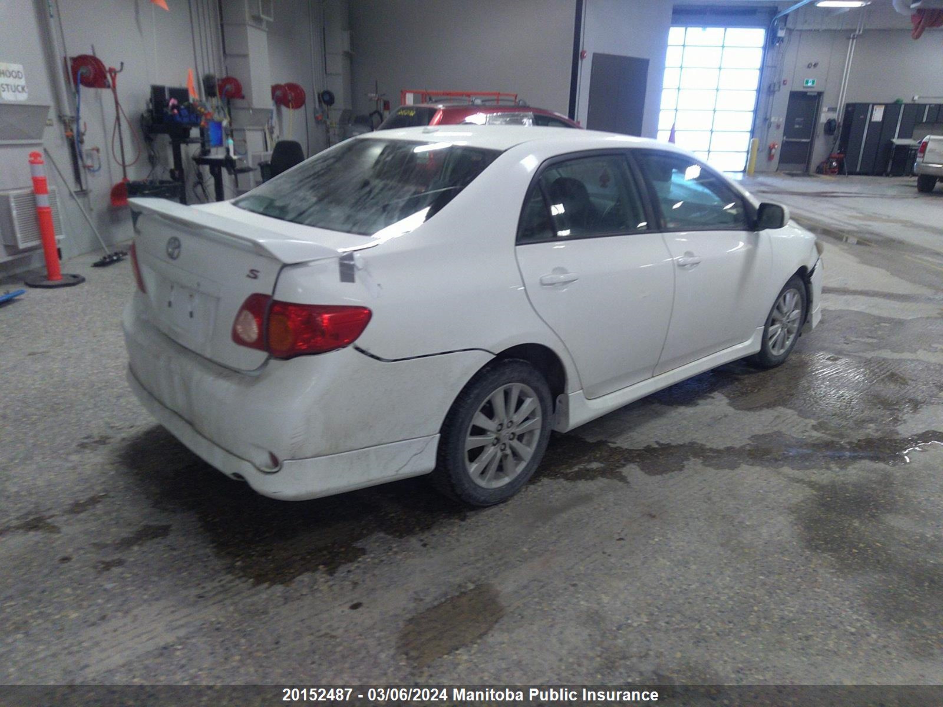 Photo 3 VIN: 2T1BU40E59C188128 - TOYOTA COROLLA 