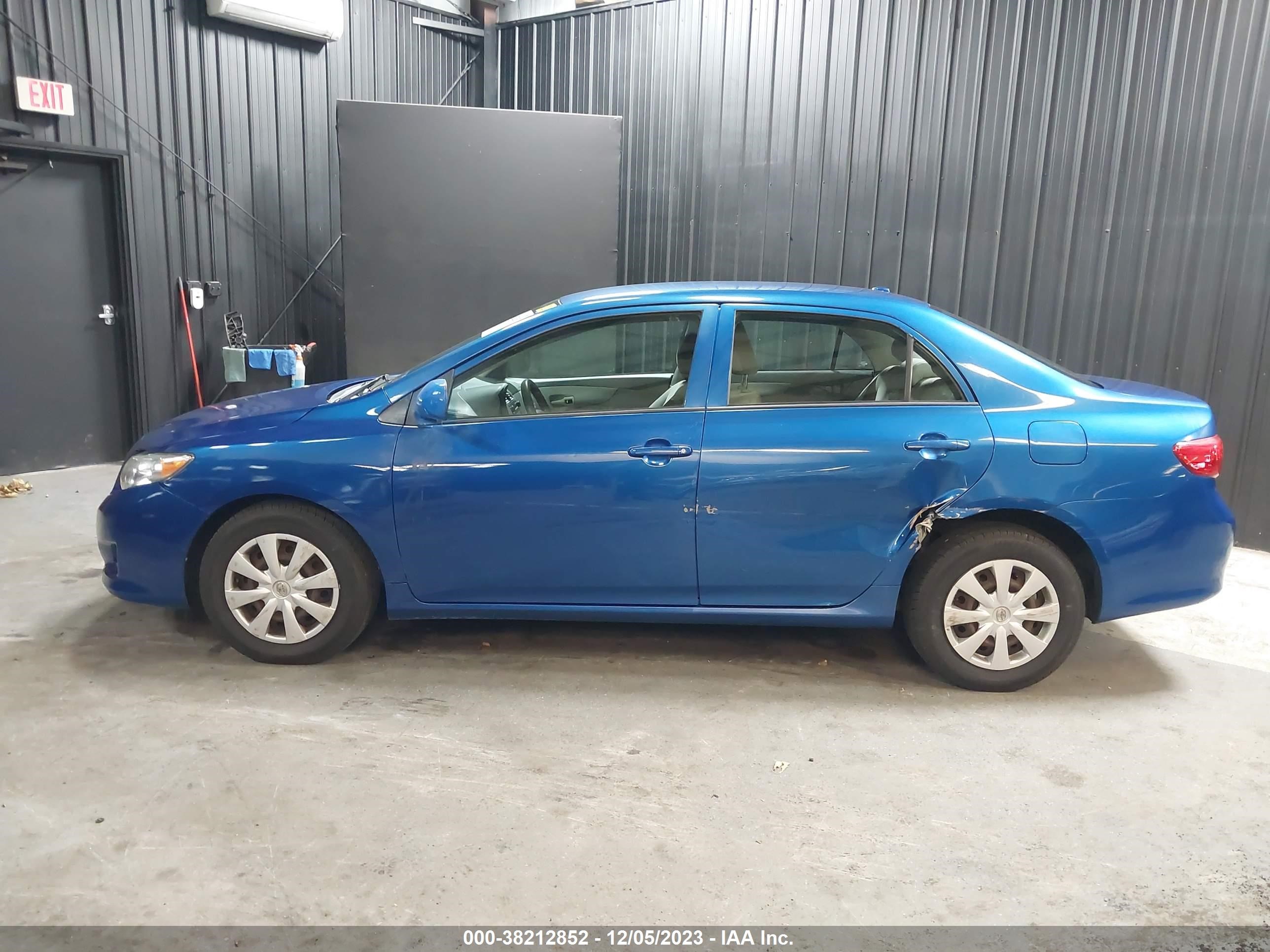 Photo 5 VIN: 2T1BU40E69C016724 - TOYOTA COROLLA 