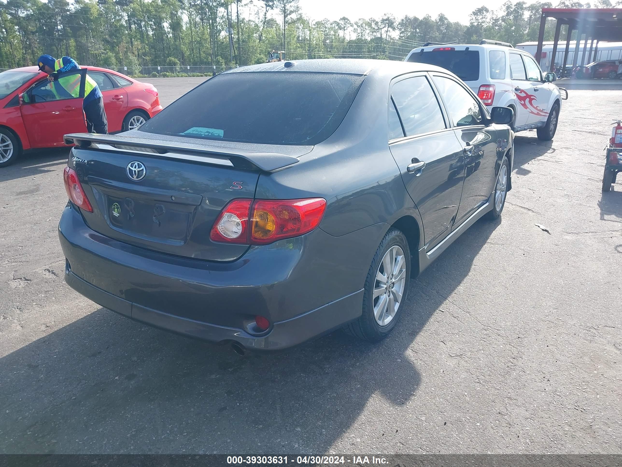 Photo 3 VIN: 2T1BU40E79C138685 - TOYOTA COROLLA 