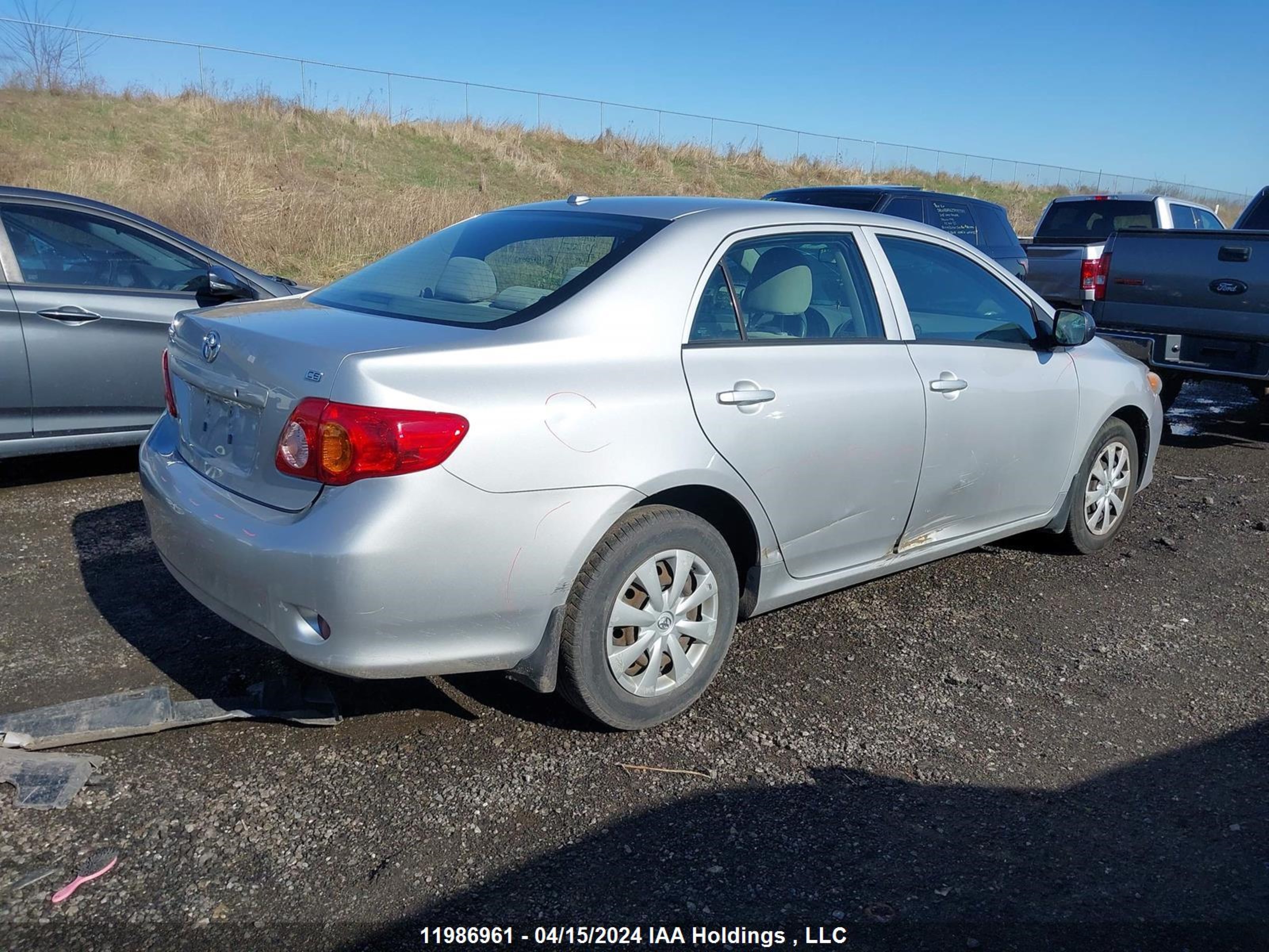 Photo 3 VIN: 2T1BU40E89C076200 - TOYOTA COROLLA 