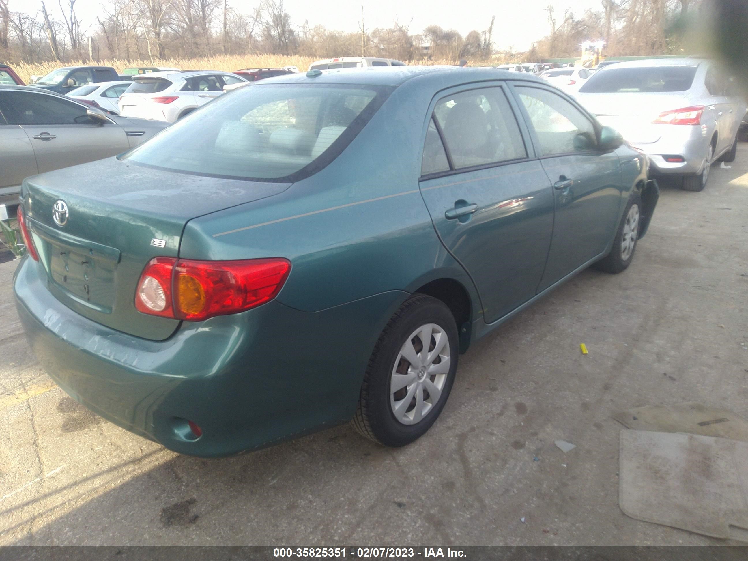 Photo 3 VIN: 2T1BU40E89C125038 - TOYOTA COROLLA 