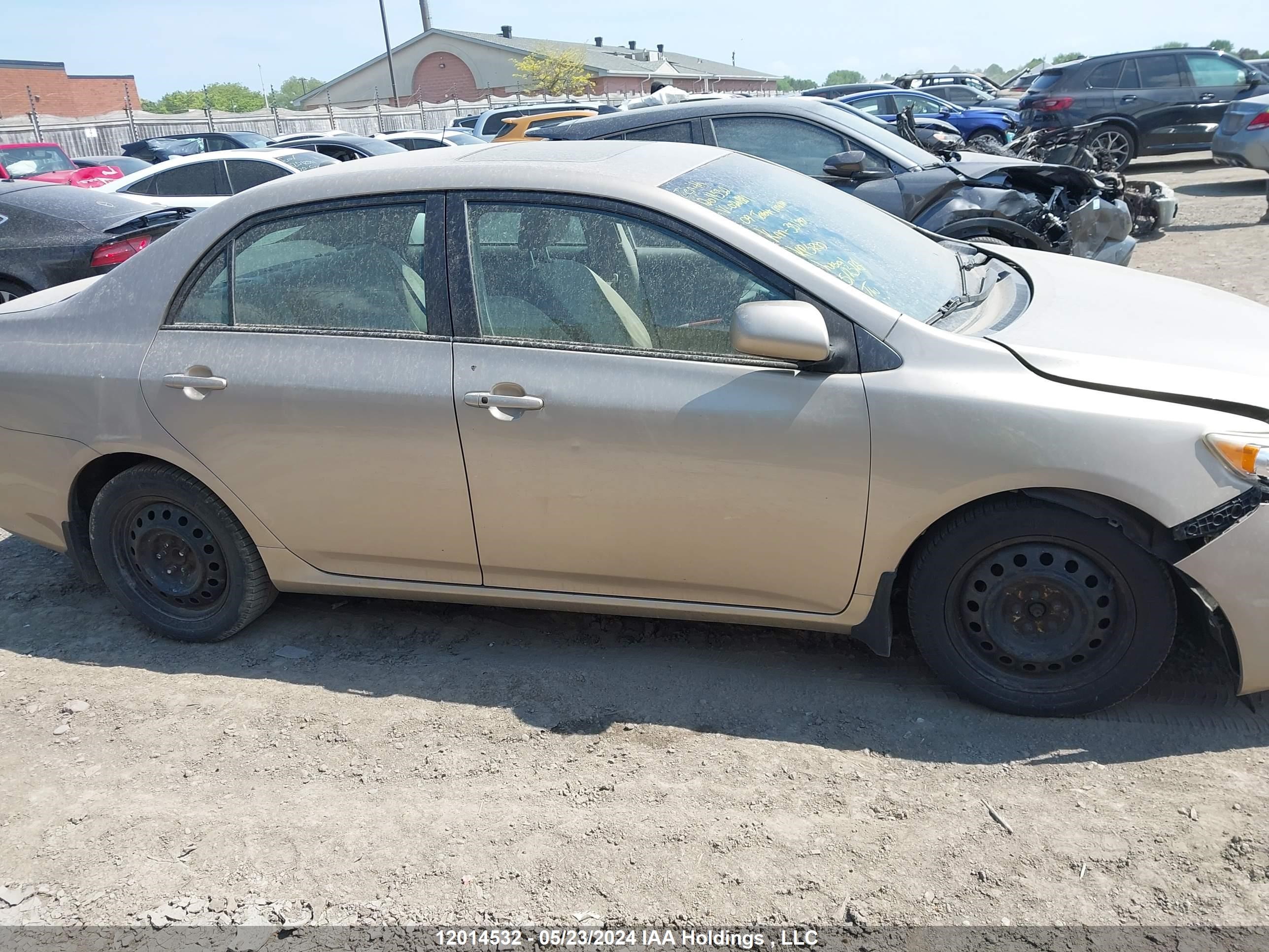 Photo 12 VIN: 2T1BU40E99C020881 - TOYOTA COROLLA 