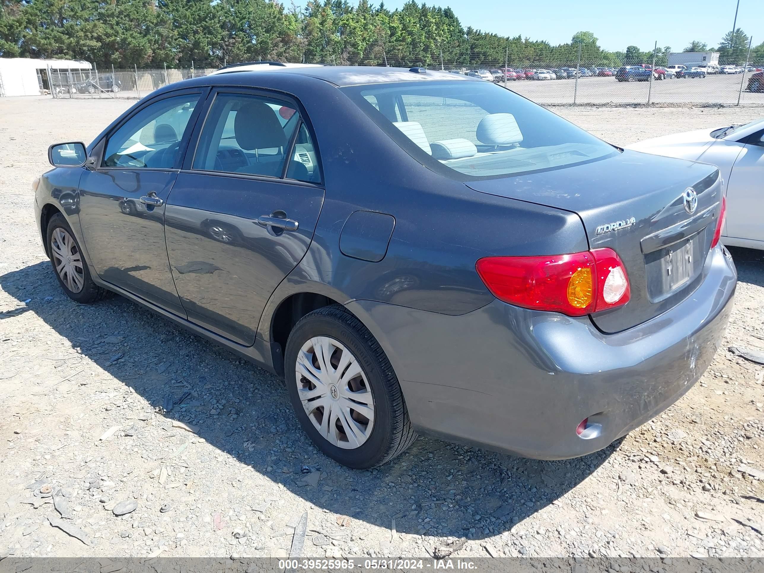 Photo 2 VIN: 2T1BU40E99C086024 - TOYOTA COROLLA 