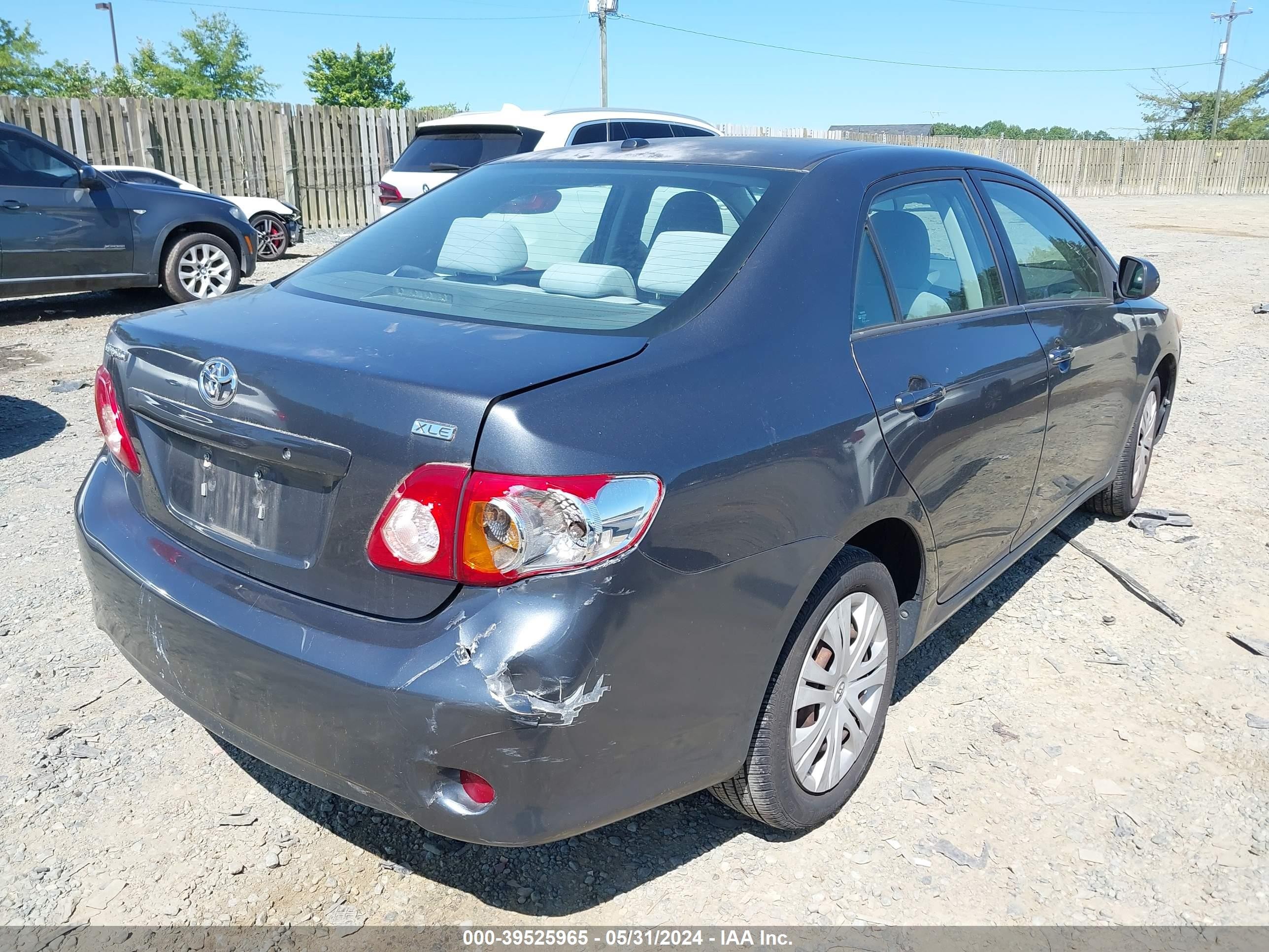 Photo 3 VIN: 2T1BU40E99C086024 - TOYOTA COROLLA 