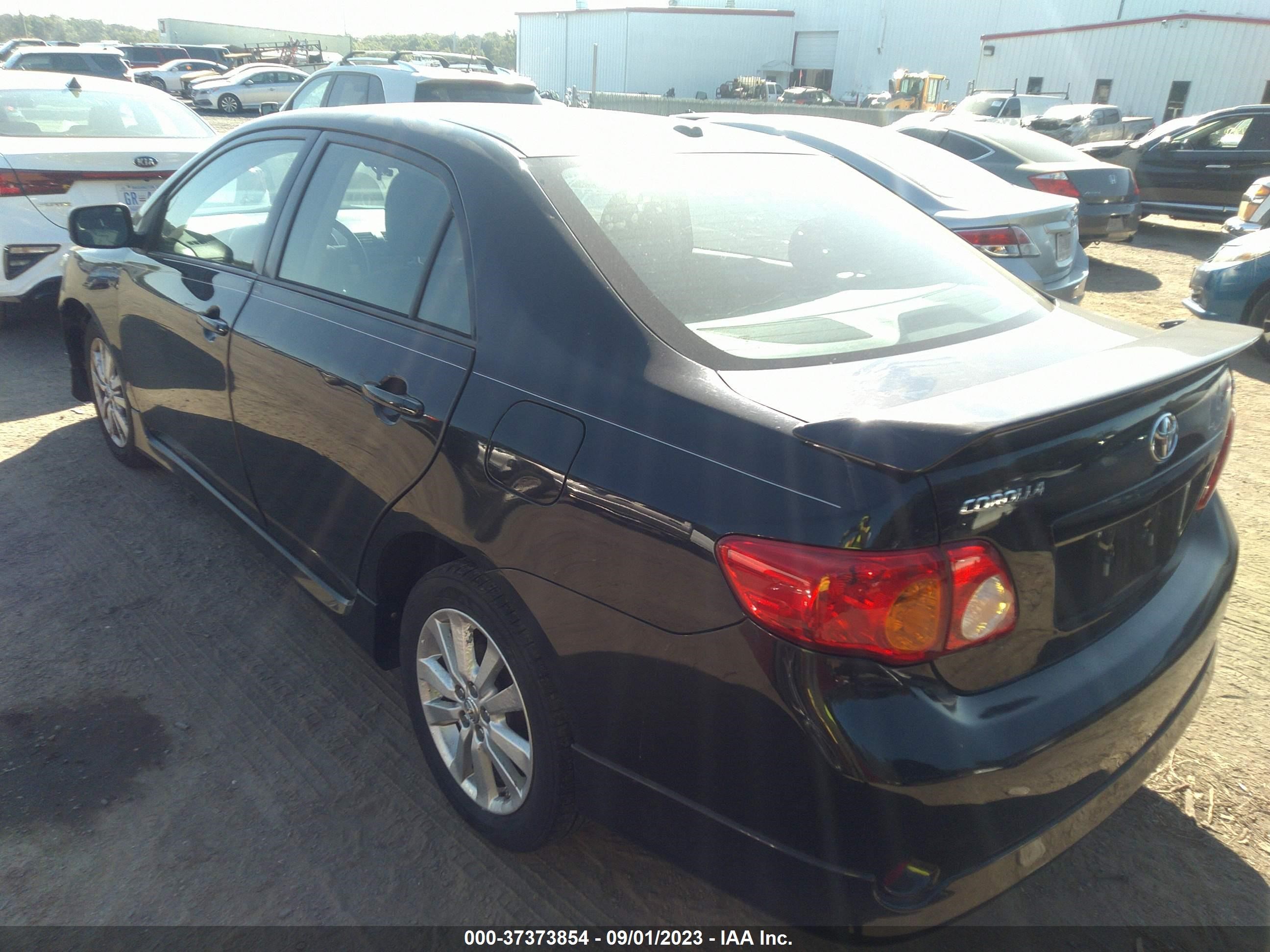 Photo 2 VIN: 2T1BU40E99C118065 - TOYOTA COROLLA 