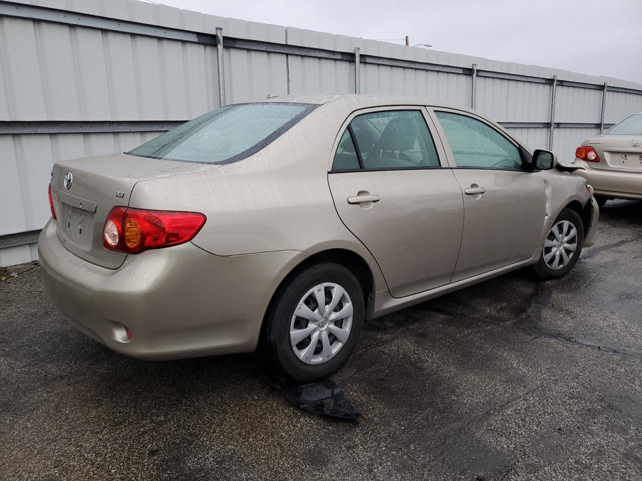 Photo 2 VIN: 2T1BU40E99C173227 - TOYOTA COROLLA 