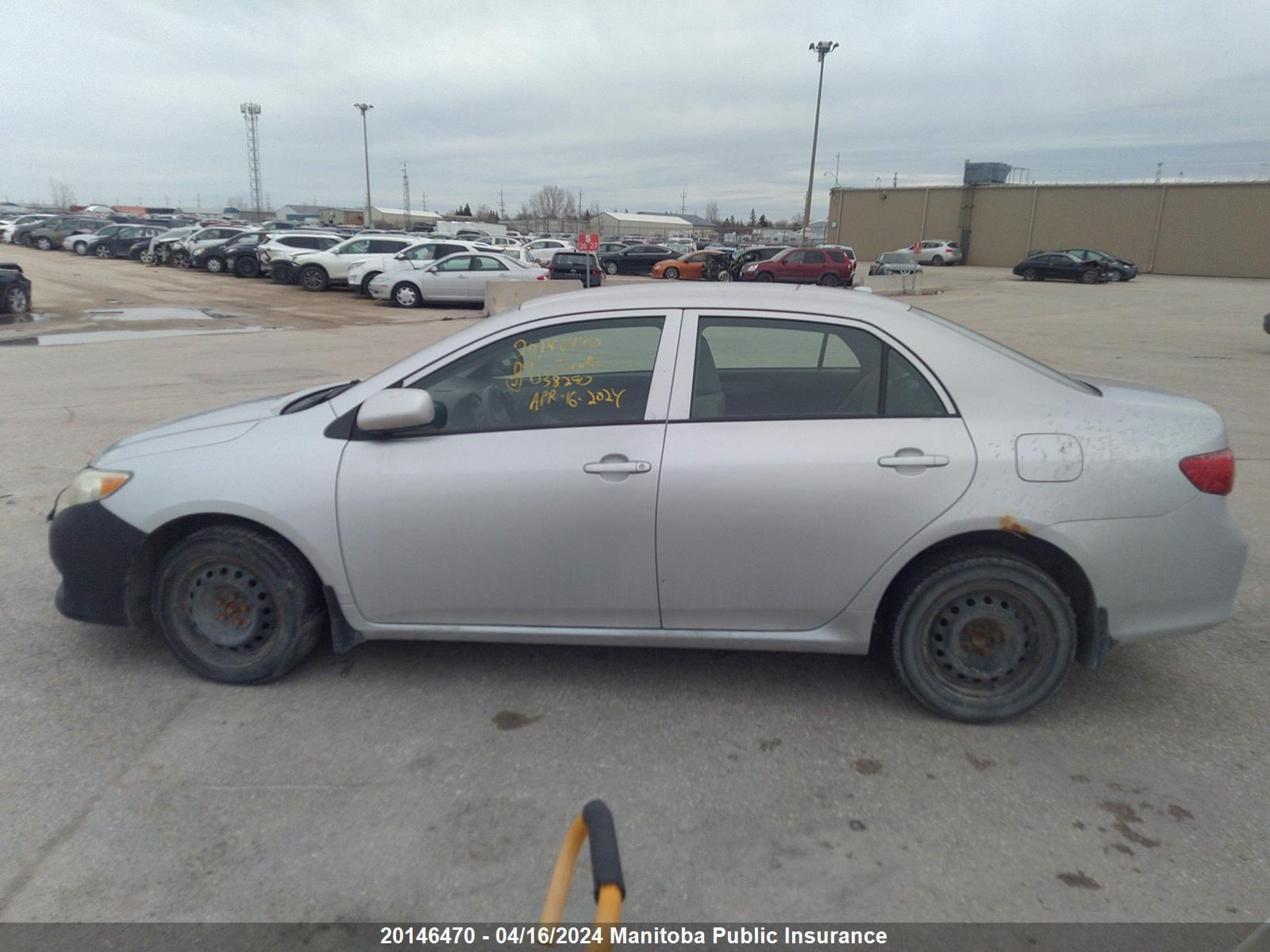 Photo 13 VIN: 2T1BU40EX9C038290 - TOYOTA COROLLA 